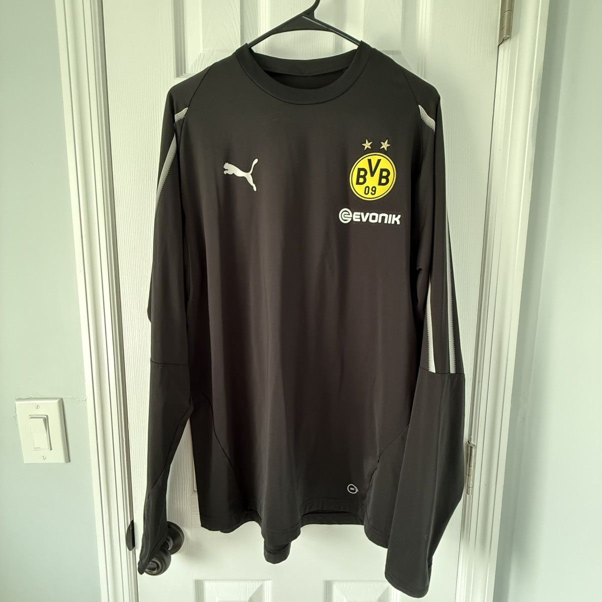 Puma Puma BvB Training Top Size US L / EU 52-54 / 3 - 1 Thumbnail