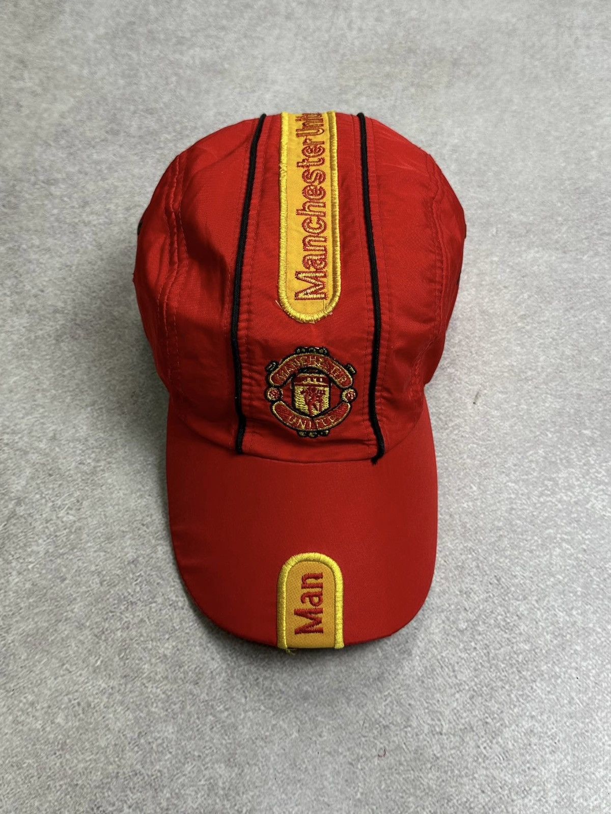Vintage Vintage Manchester United Y2K Cap Rare Os Size ONE SIZE - 1 Thumbnail
