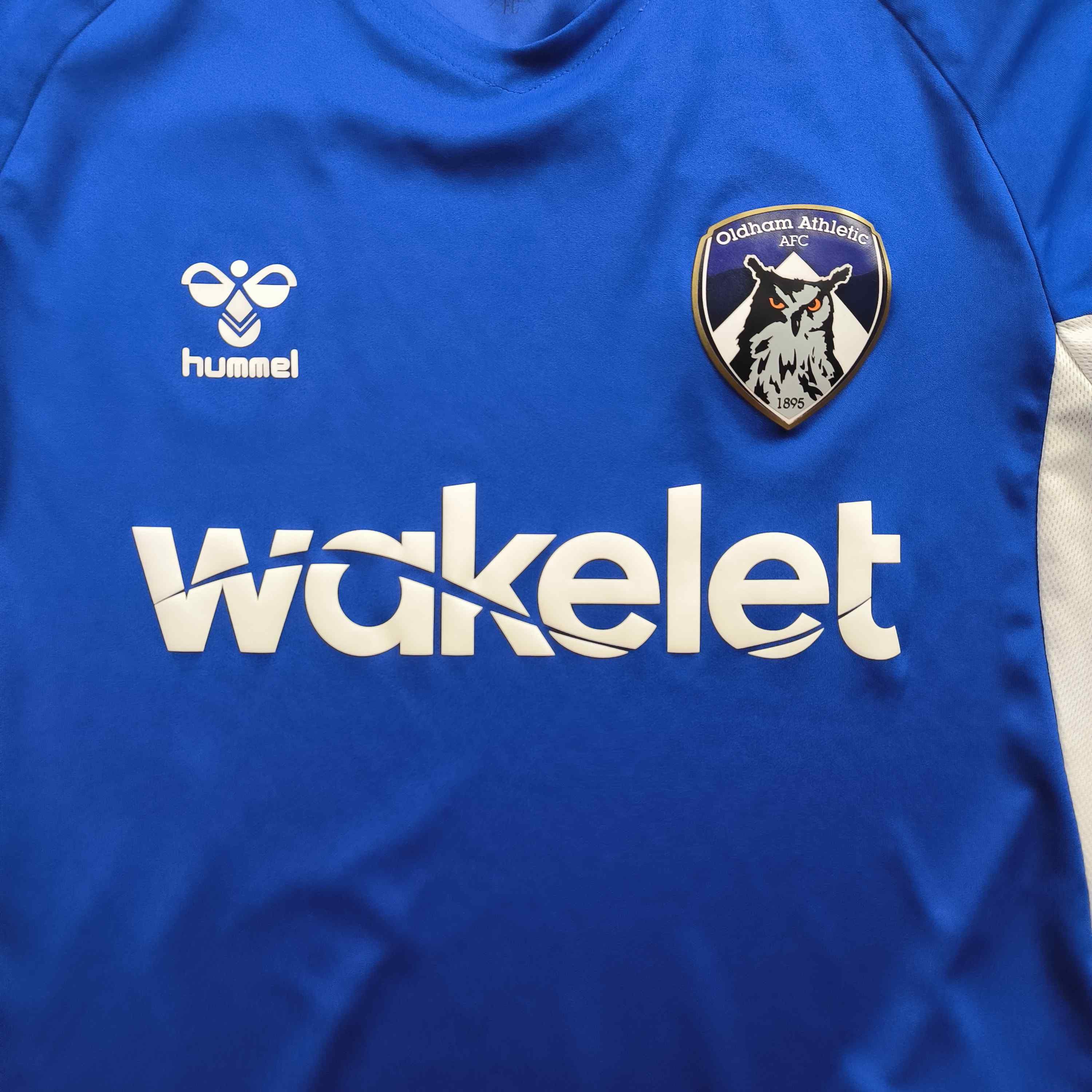Oldham Athletic 2019-20 Hummel home football jersey size L