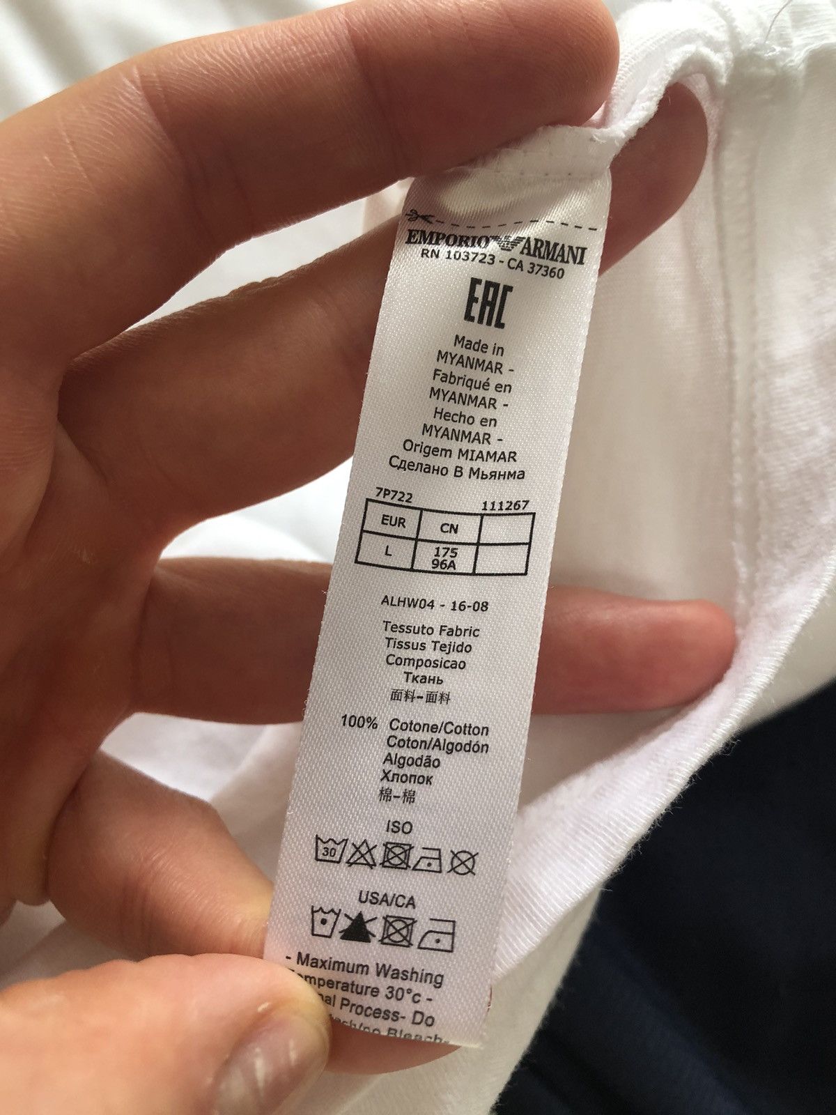 Emporio Armani EMPORIO ARMANI CLASSIC QUALITY WHITE TEE SHIRT Size US L / EU 52-54 / 3 - 5 Thumbnail