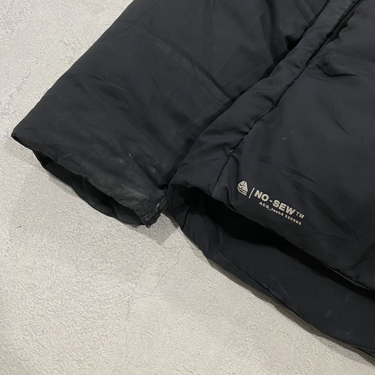 Nike Nike ACG Puffer Jacket No Sew 550 Fill Power Size US M / EU 48-50 / 2 - 3 Thumbnail