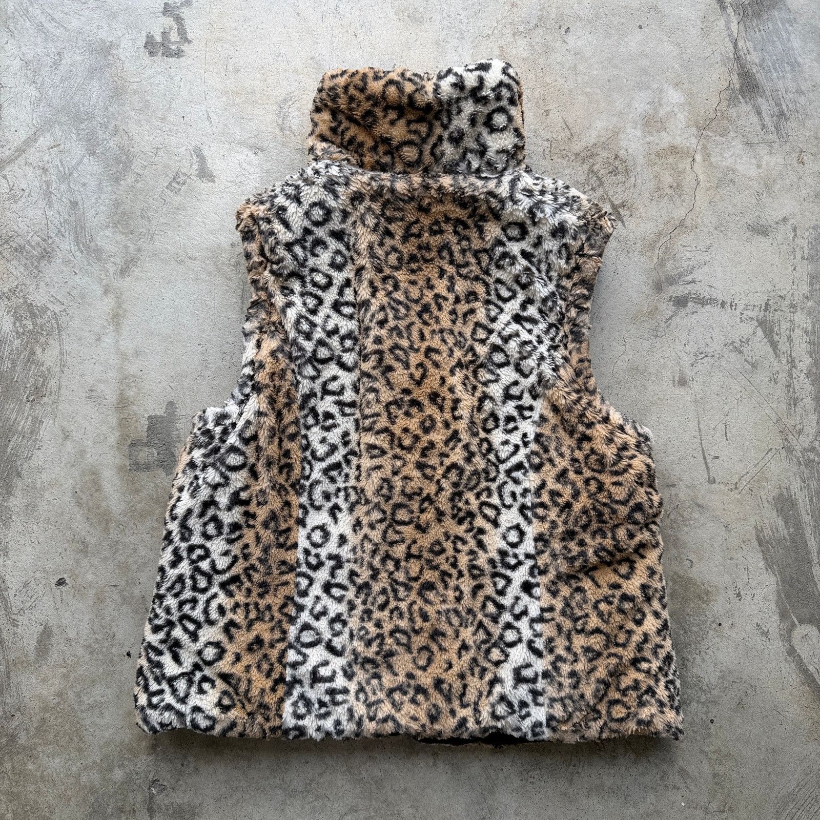 Other Vintage Y2K Leopard Faux Fur Reversible Puffer Vest M Size M / US 6-8 / IT 42-44 - 4 Thumbnail