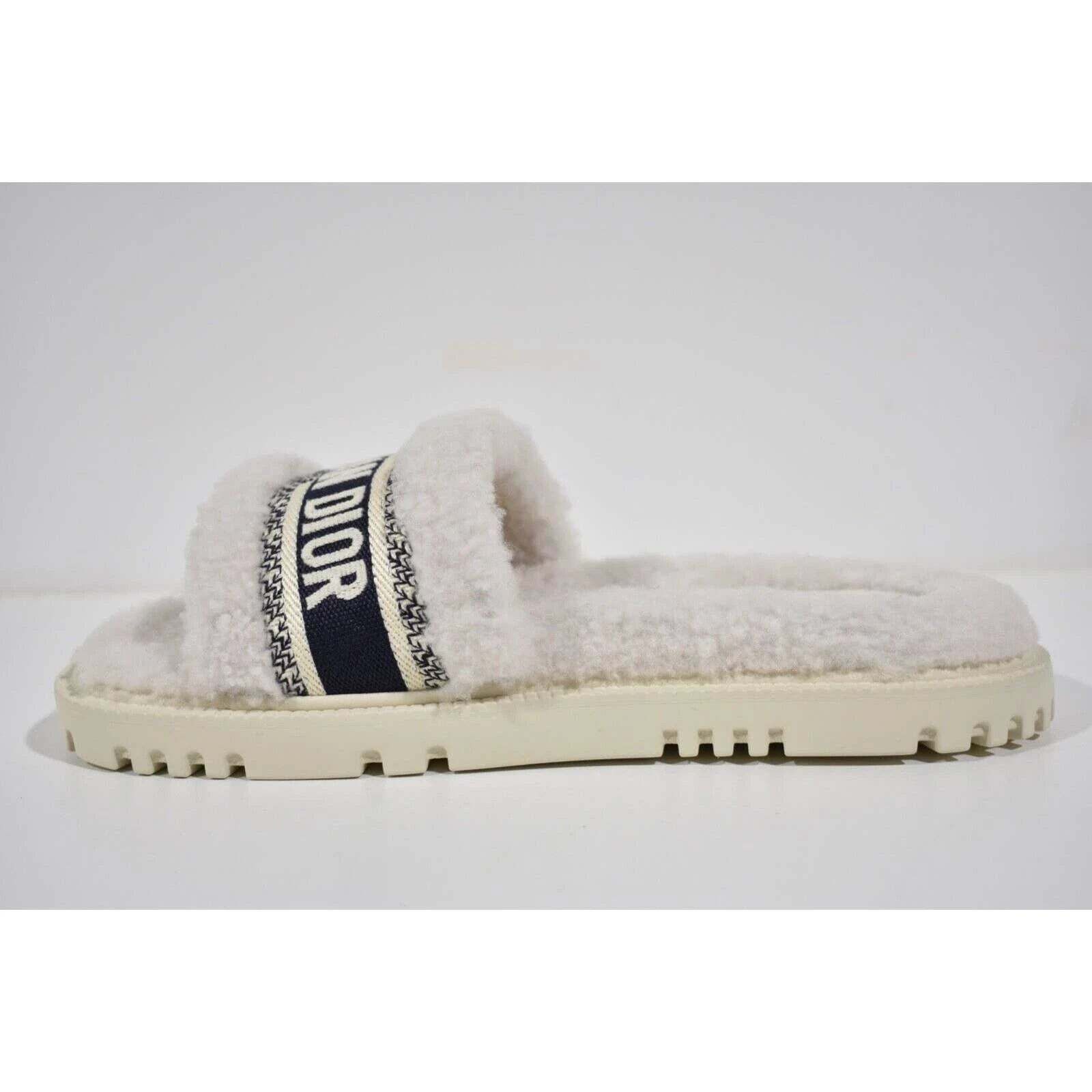 Dior Dway Shearling Fur Logo Chunky Slide Flat Sandal 40 Size US 10 / IT 40 - 9 Thumbnail