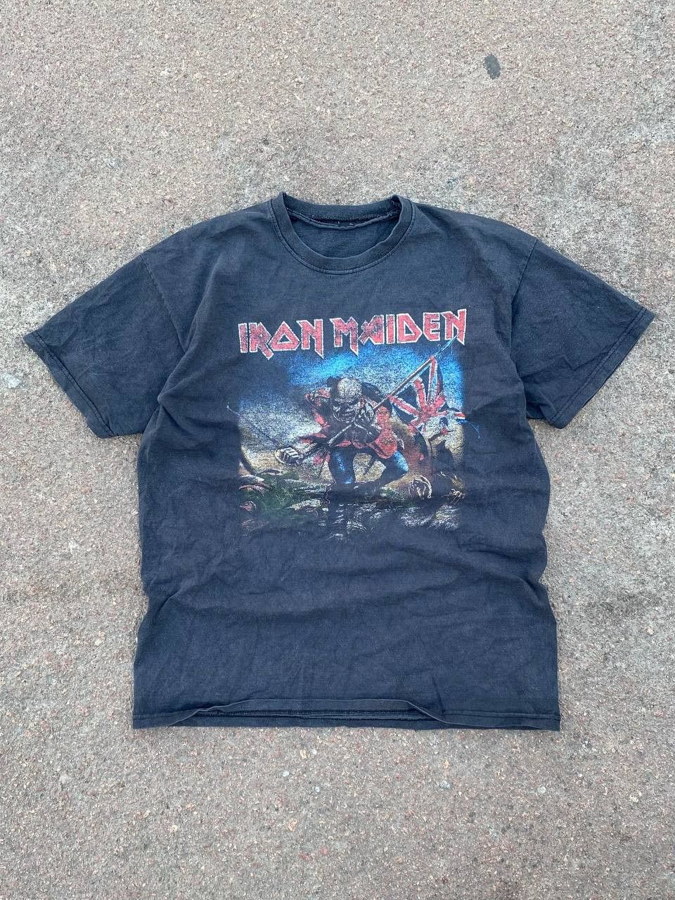 Band Tees × Vintage Faded Iron Maiden The Trooper Heavy Metal Band Tee Size M Size US M / EU 48-50 / 2 - 2 Thumbnail