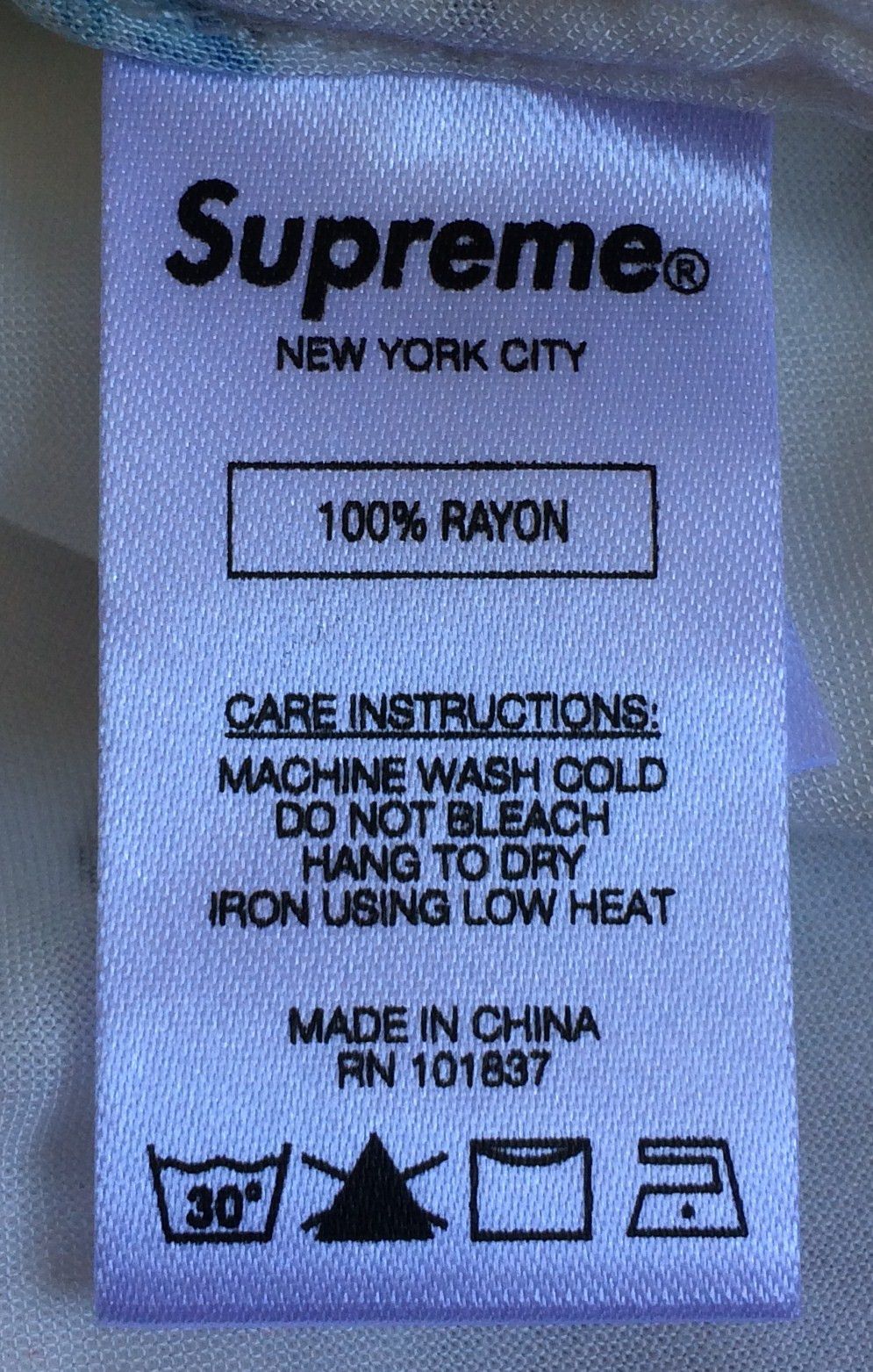 Supreme S/S 2017 Supreme Pills Rayon Shirt size small Size US S / EU 44-46 / 1 - 6 Thumbnail