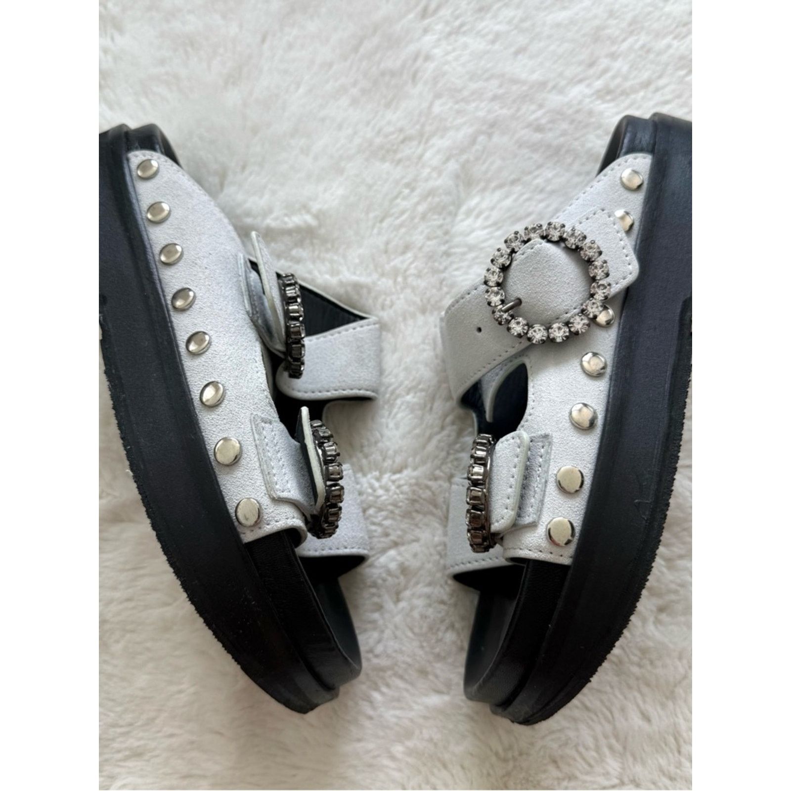 Isabel Marant Isabel Marant women suede sandals with crystals size 36 EU Size US 6 / IT 36 - 8 Thumbnail