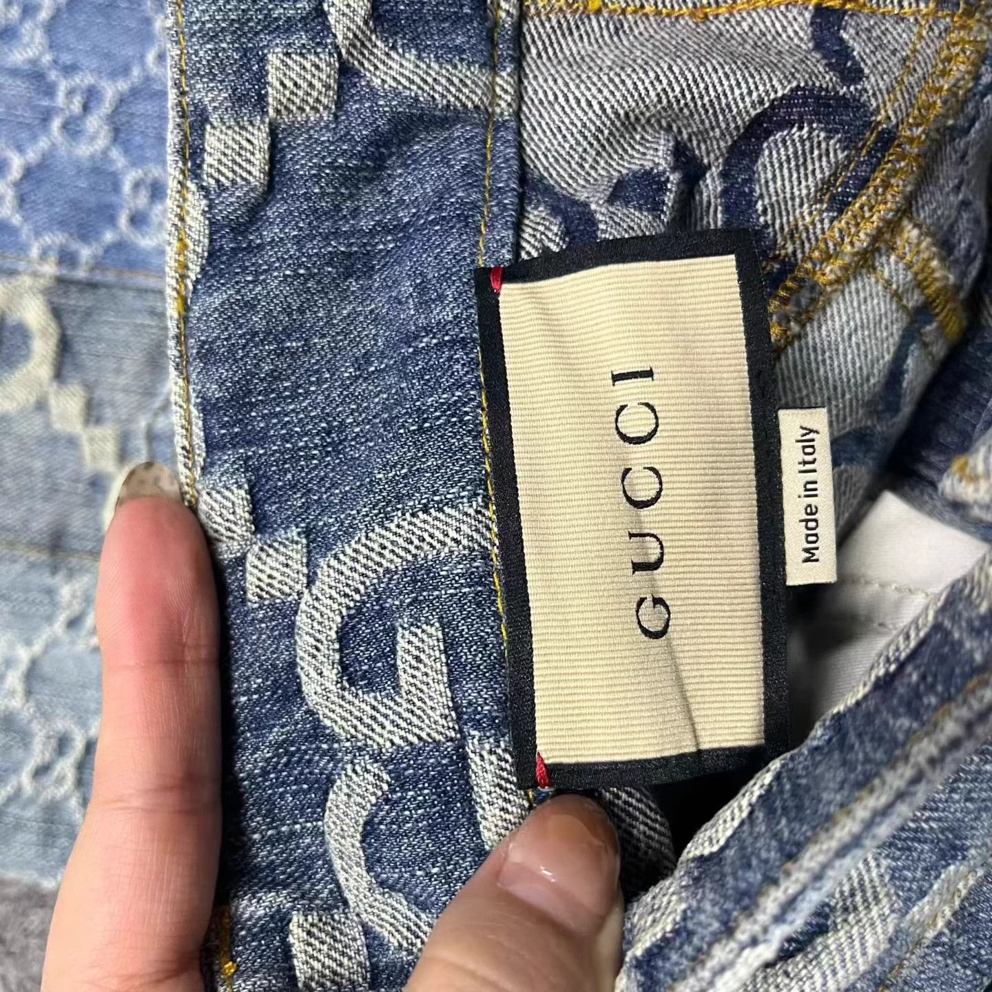 Gucci Gucci Sky Blue Logo Print Short Button Shorts Women's 24 Size 24" / US 00 / IT 34 - 3 Thumbnail