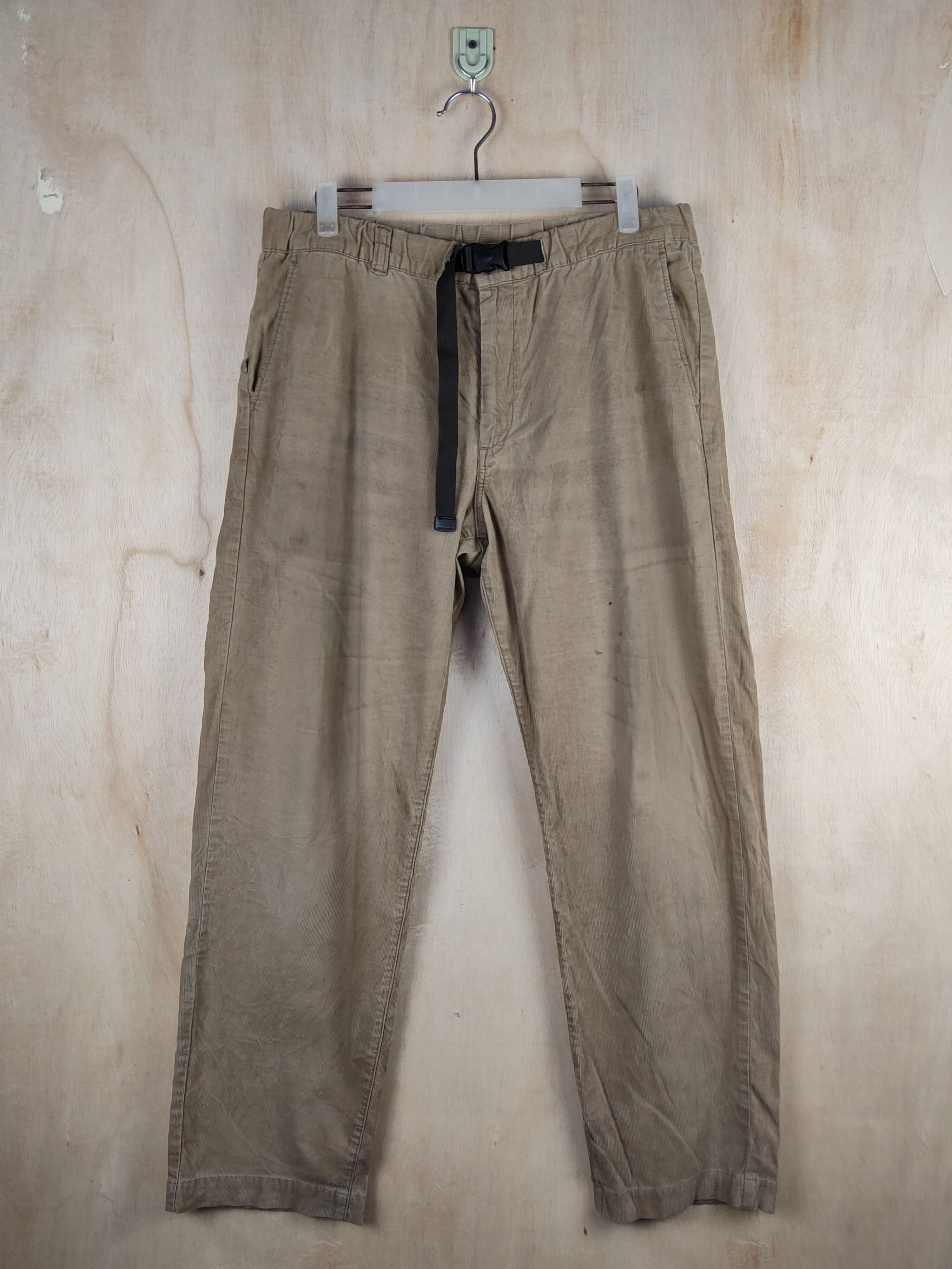 image of Vintage Uniqlo Brown Multipocket Casual Pants S2435, Men's (Size 31)