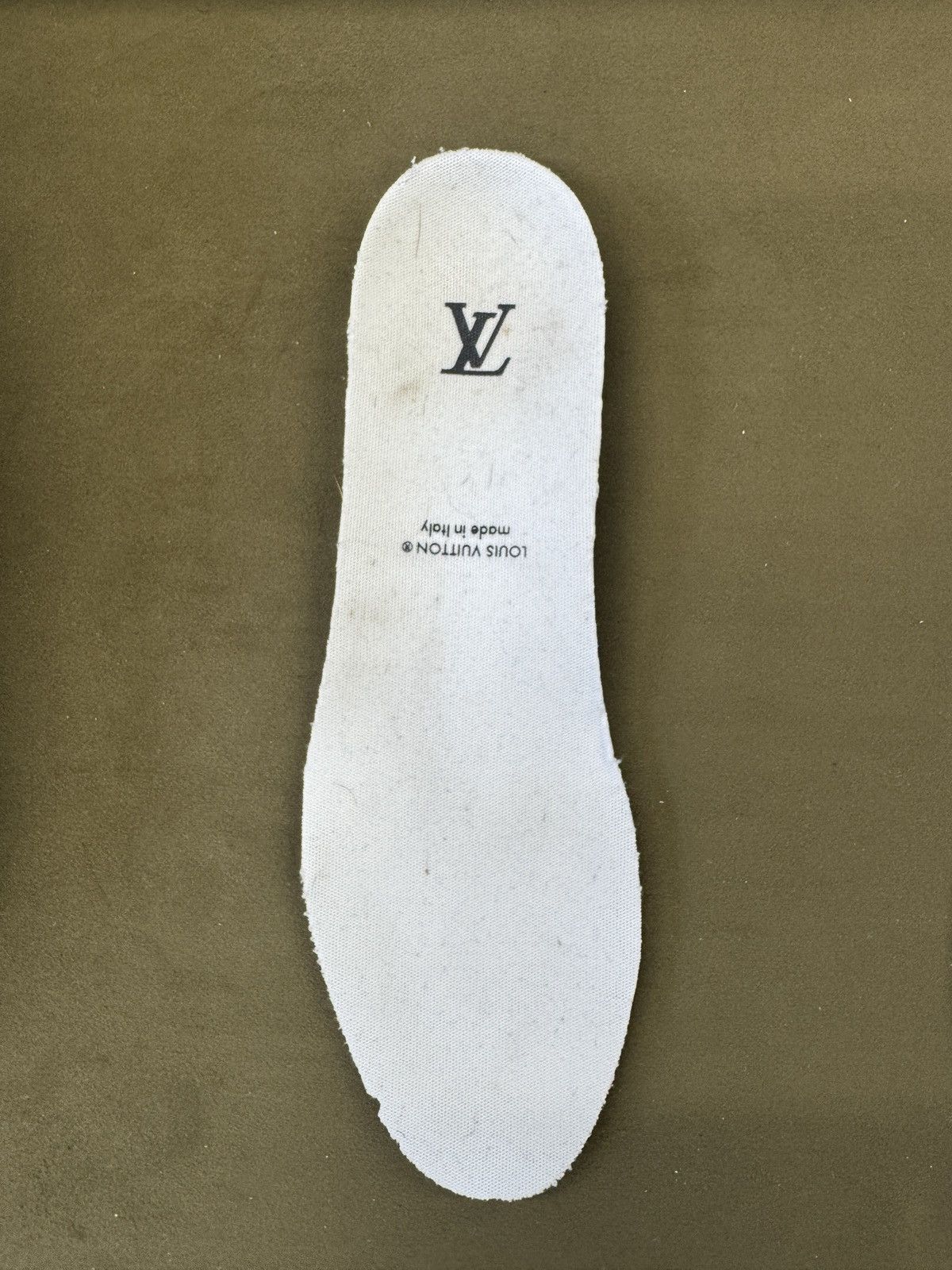 Louis Vuitton Louis Vuitton 1A8WAX Monogram Trainers White Grey RRP £950 Size US 8.5 / EU 41-42 - 9 Thumbnail