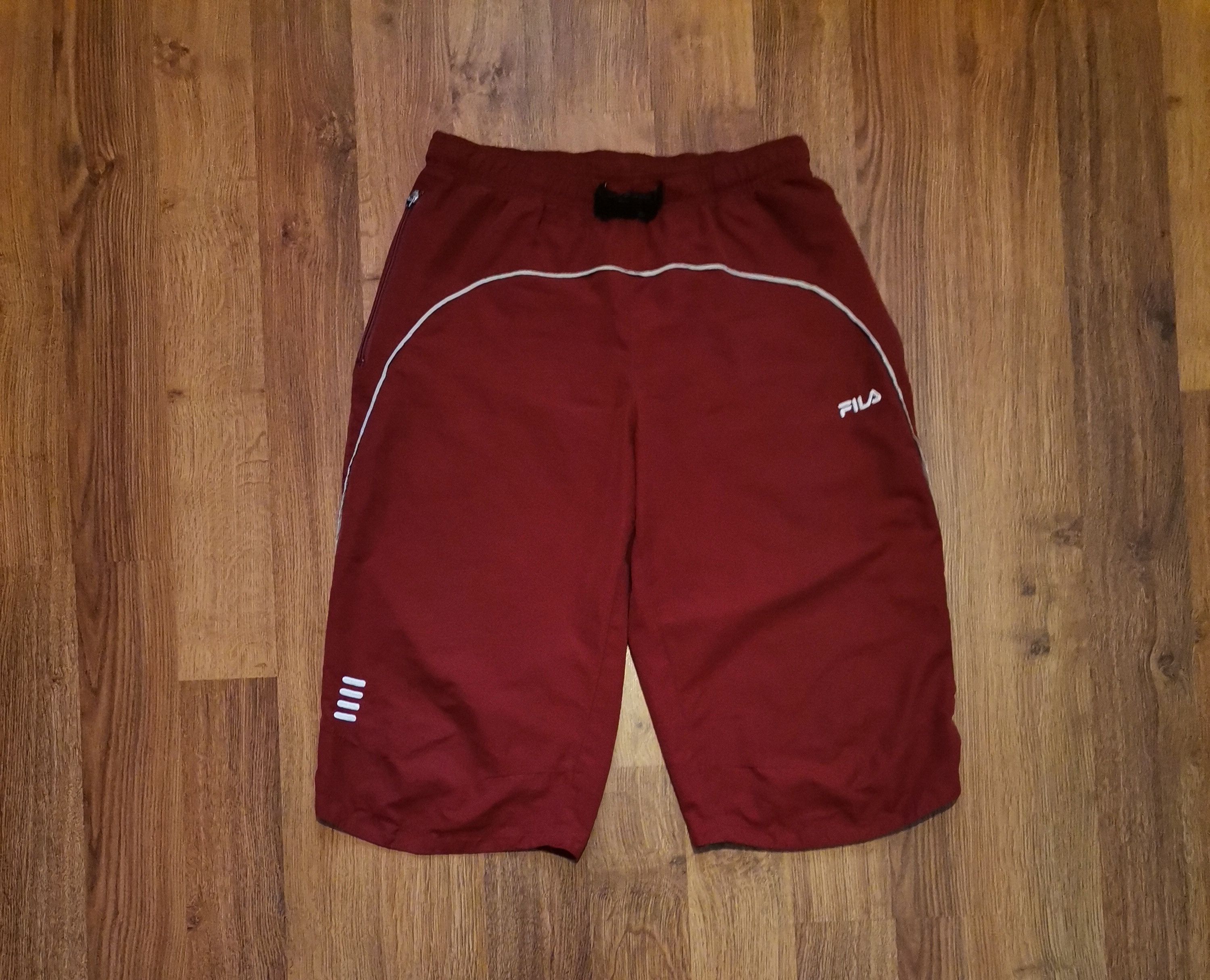 Fila Vintage Fila Shorts/Jorts Size US 30 / EU 46 - 1 Thumbnail