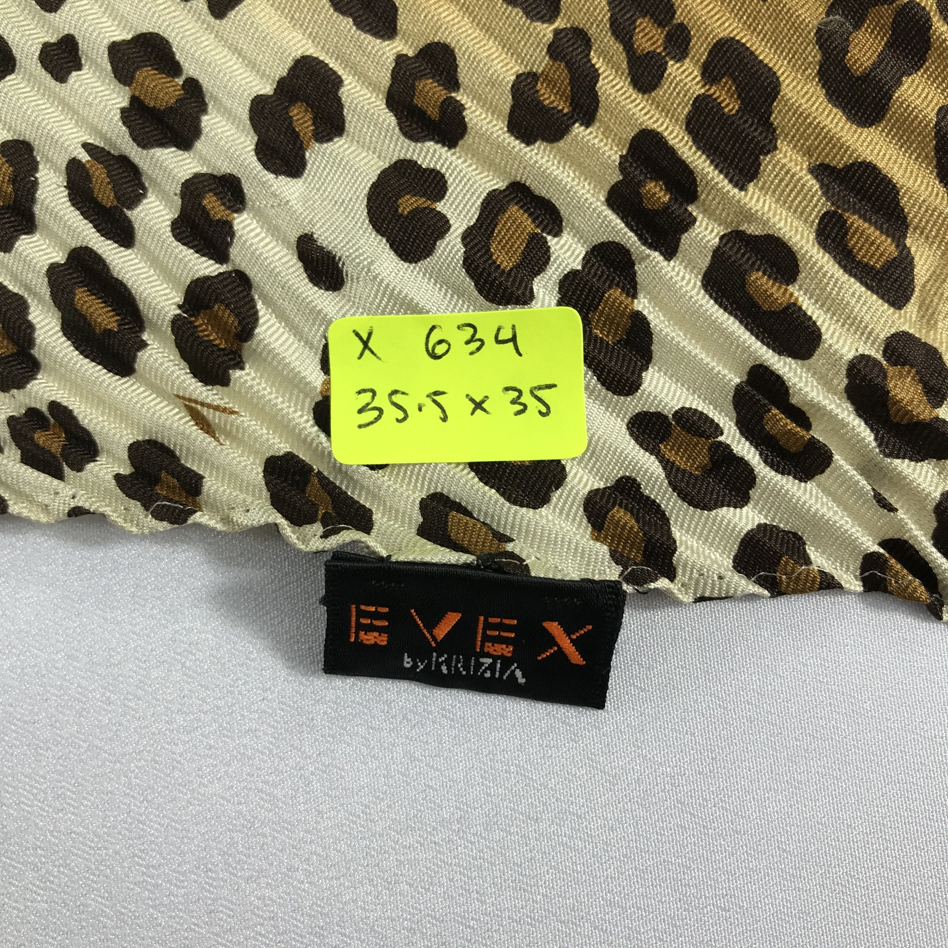 Krizia Uomo Vintage Krizia Silk Scarf Size ONE SIZE - 5 Thumbnail