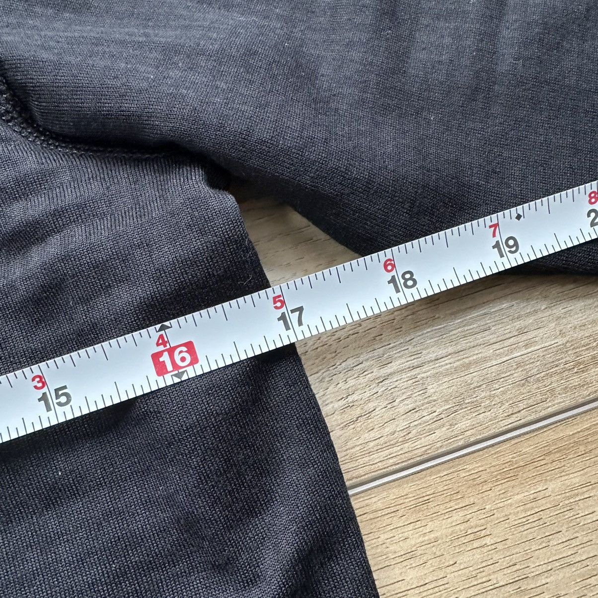 Patagonia Vintage 2000s Patagonia R1 Black Quarter Zip Pullover Size US S / EU 44-46 / 1 - 10 Thumbnail