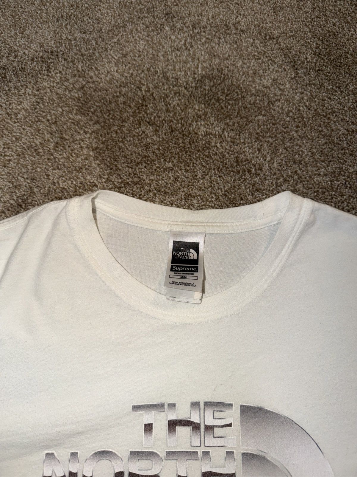 Supreme × The North Face Supreme X The North Face Metallic Logo Tee White Tee Shirt Size US M / EU 48-50 / 2 - 6 Thumbnail