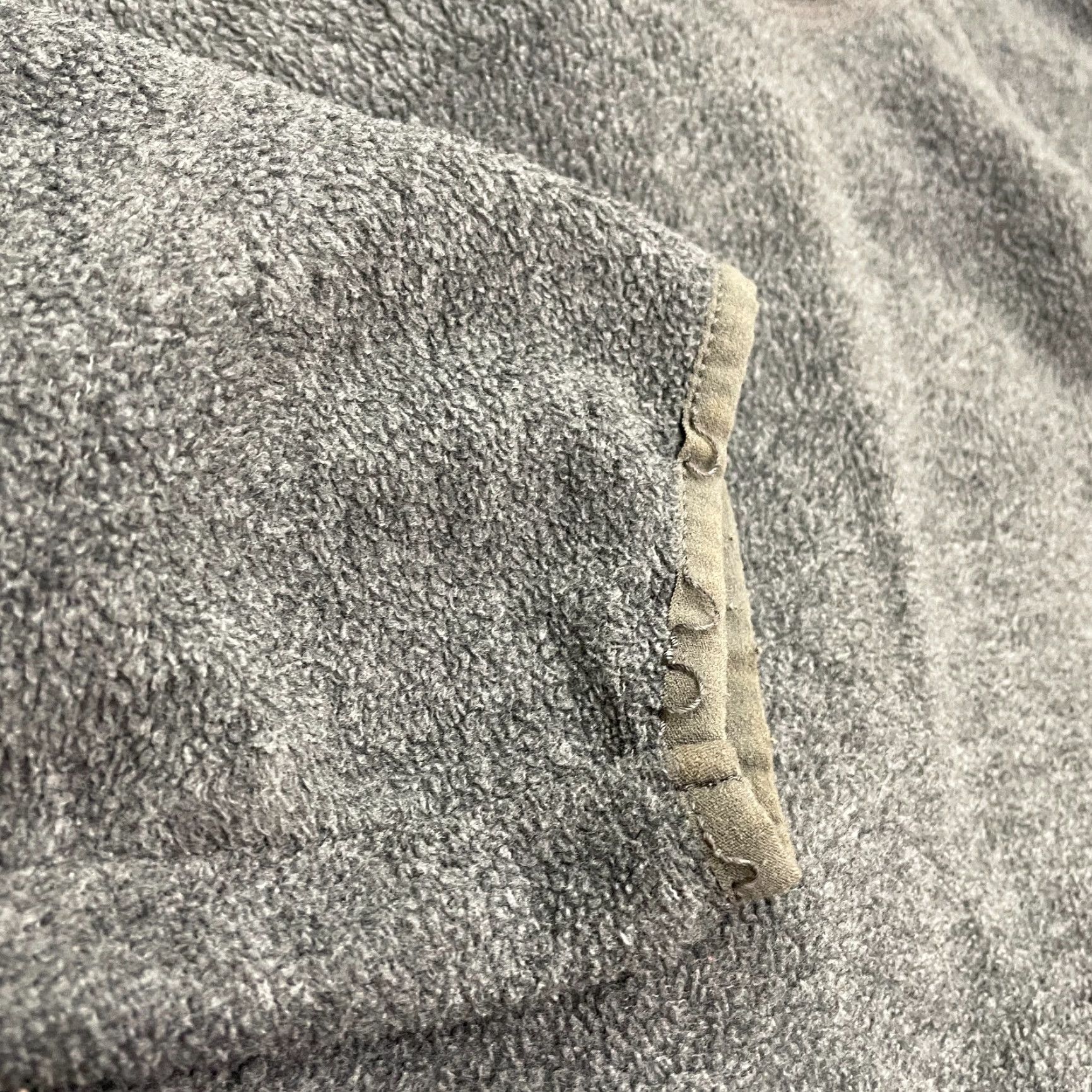 Old Navy Old Navy Sweatshirt Mens Large 1/4 Zip Mock Neck Fleece Gray Graphic Logo Pullover Size US L / EU 52-54 / 3 - 7 Thumbnail