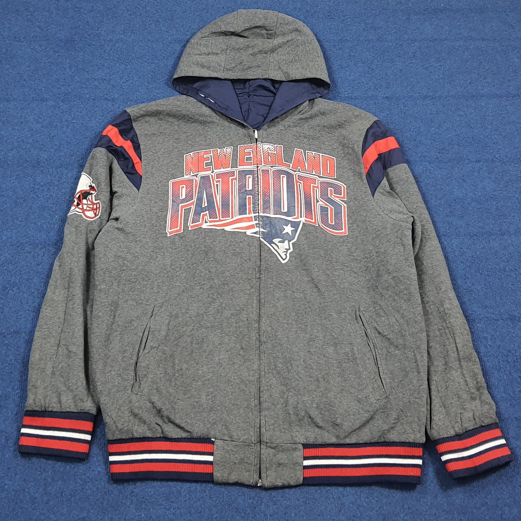 NFL Vintage New England Patriots Reversible Jacket Hoodie C288N2 Size US XL / EU 56 / 4 - 7 Thumbnail
