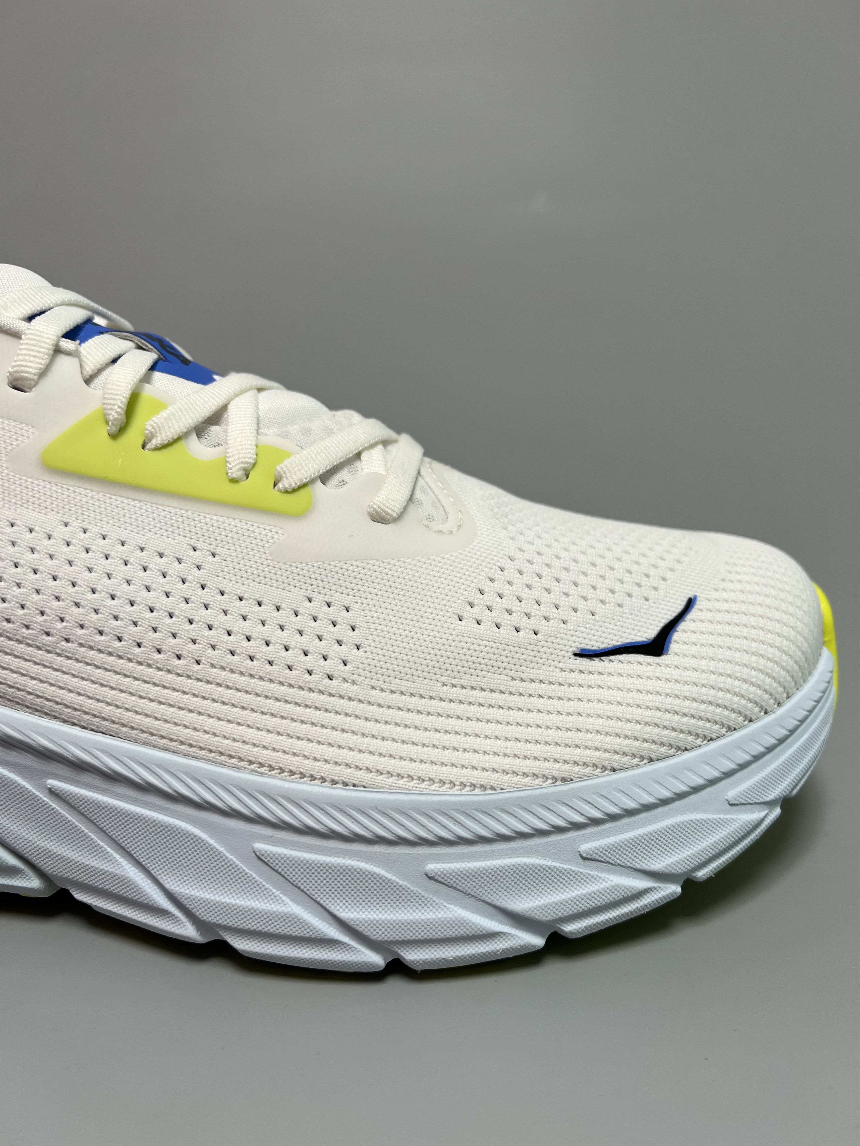 Hoka 11 EE Hoka One One Arahi 7 Wide Running Shoes Walking Gym Size US 11 / EU 44 - 13 Thumbnail