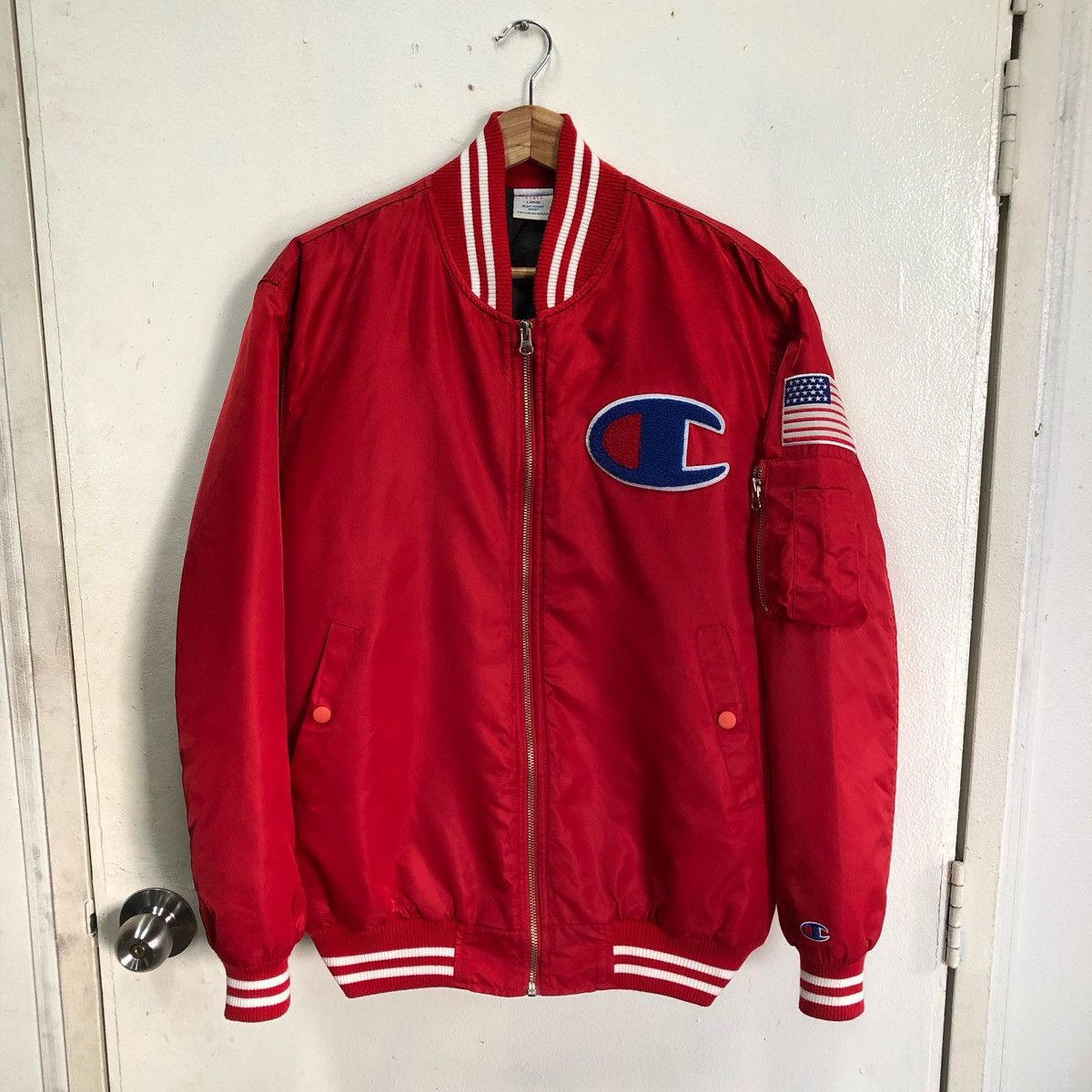 Champion Champion USA 🇺🇸 Lined Quilted Bomber Jacket Size US L / EU 52-54 / 3 - 14 Thumbnail