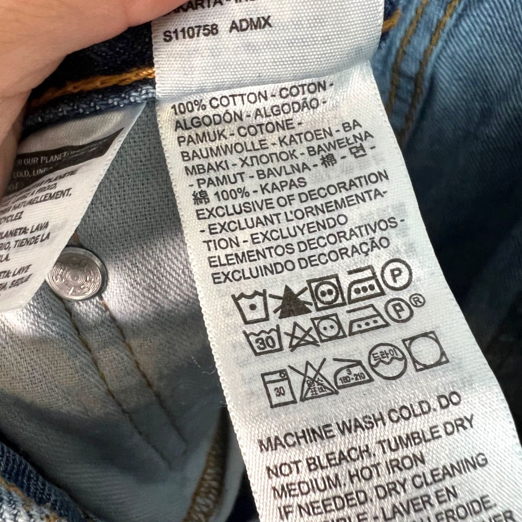 Levi's VINTAGE Levi's Jeans Regular 505 Men's Jeans Adult Medium Blue 36x32 Denim 5-Pocket Modern Classic Men’s Jeans Size US 36 / EU 52 - 4 Thumbnail