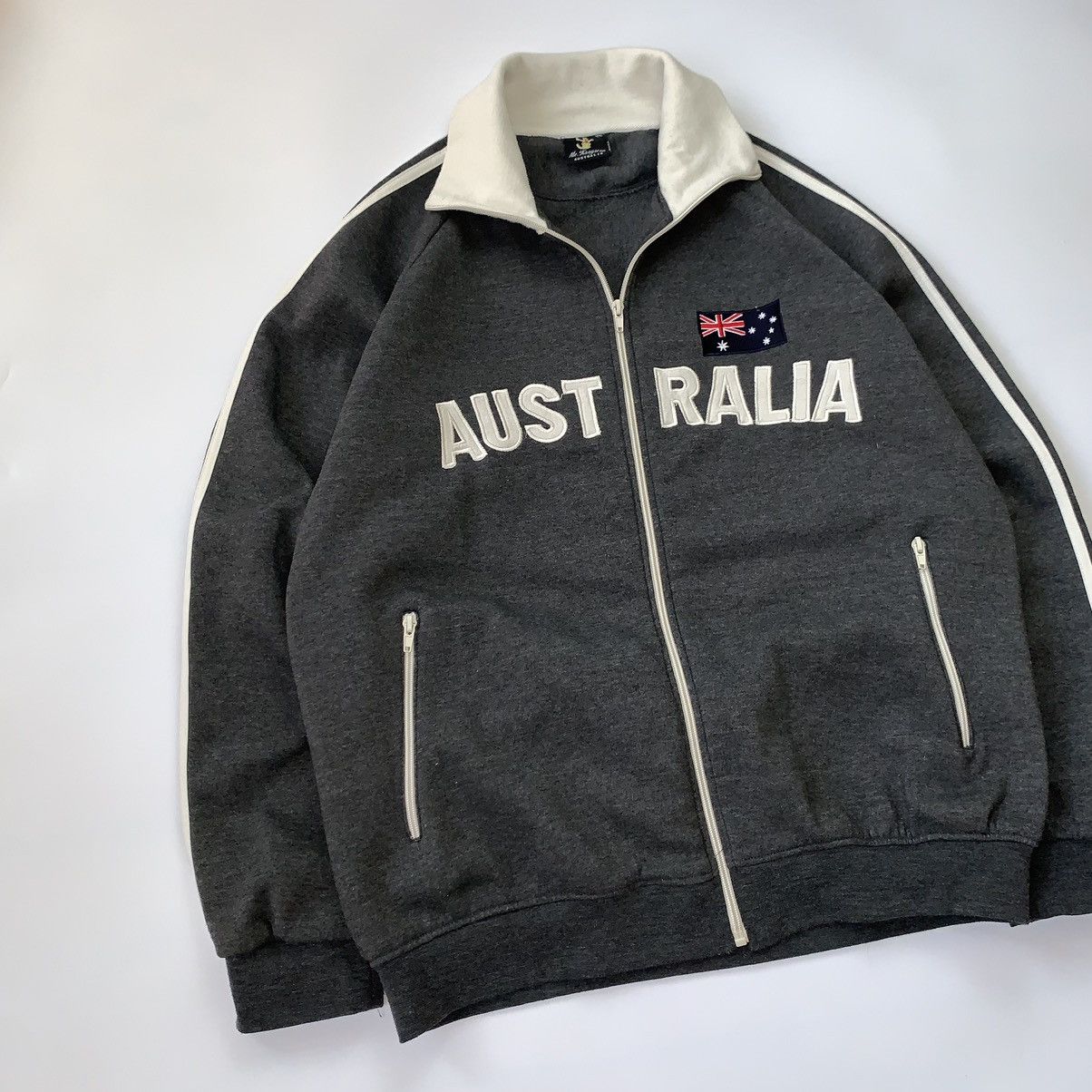 Japanese Brand Vintage Australia big logo Y2K Zip Hoodie Size US XL / EU 56 / 4 - 2 Thumbnail