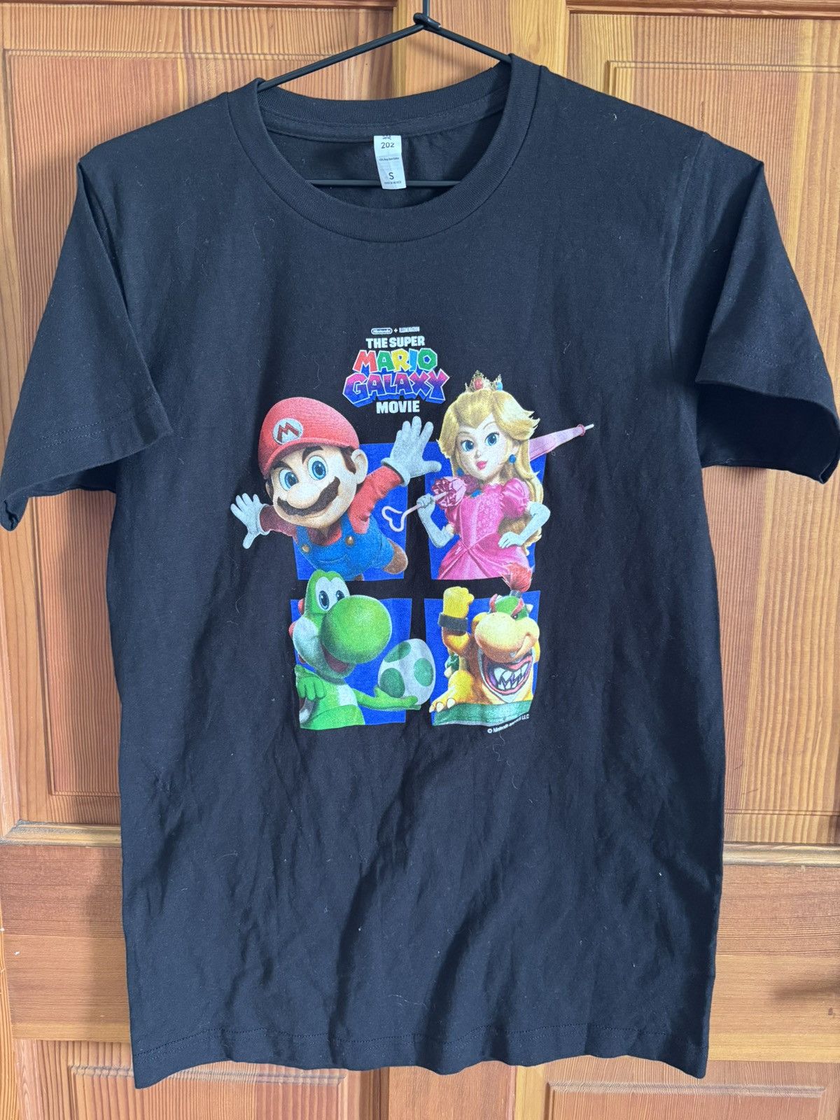 Tultex The Super Mario Galaxy Move T-Shirt Size US S / EU 44-46 / 1 - 1 Thumbnail
