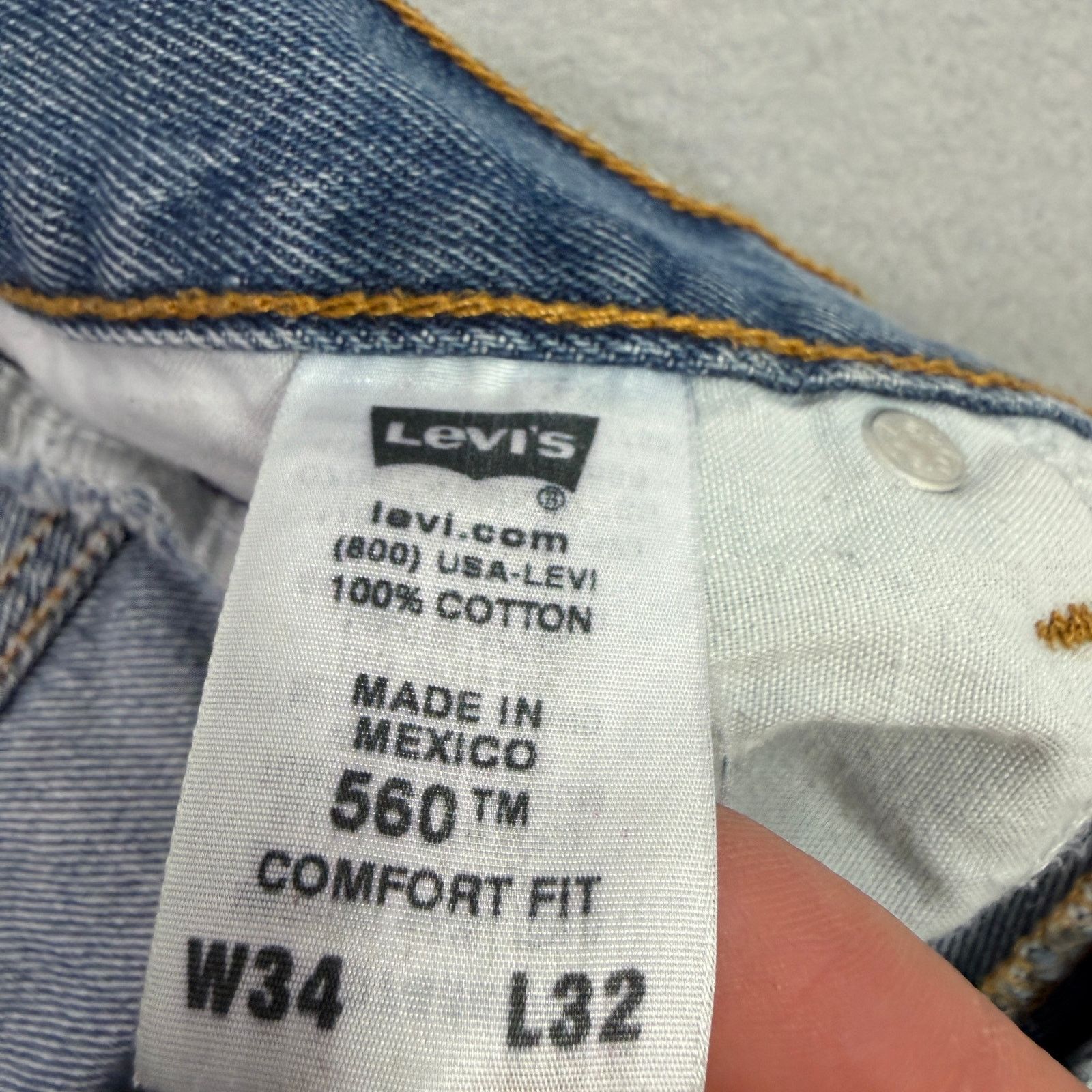 Levi's Vintage Levis 560 Jeans Men's 34x32 Denim y2k Distressed Size US 34 / EU 50 - 8 Thumbnail