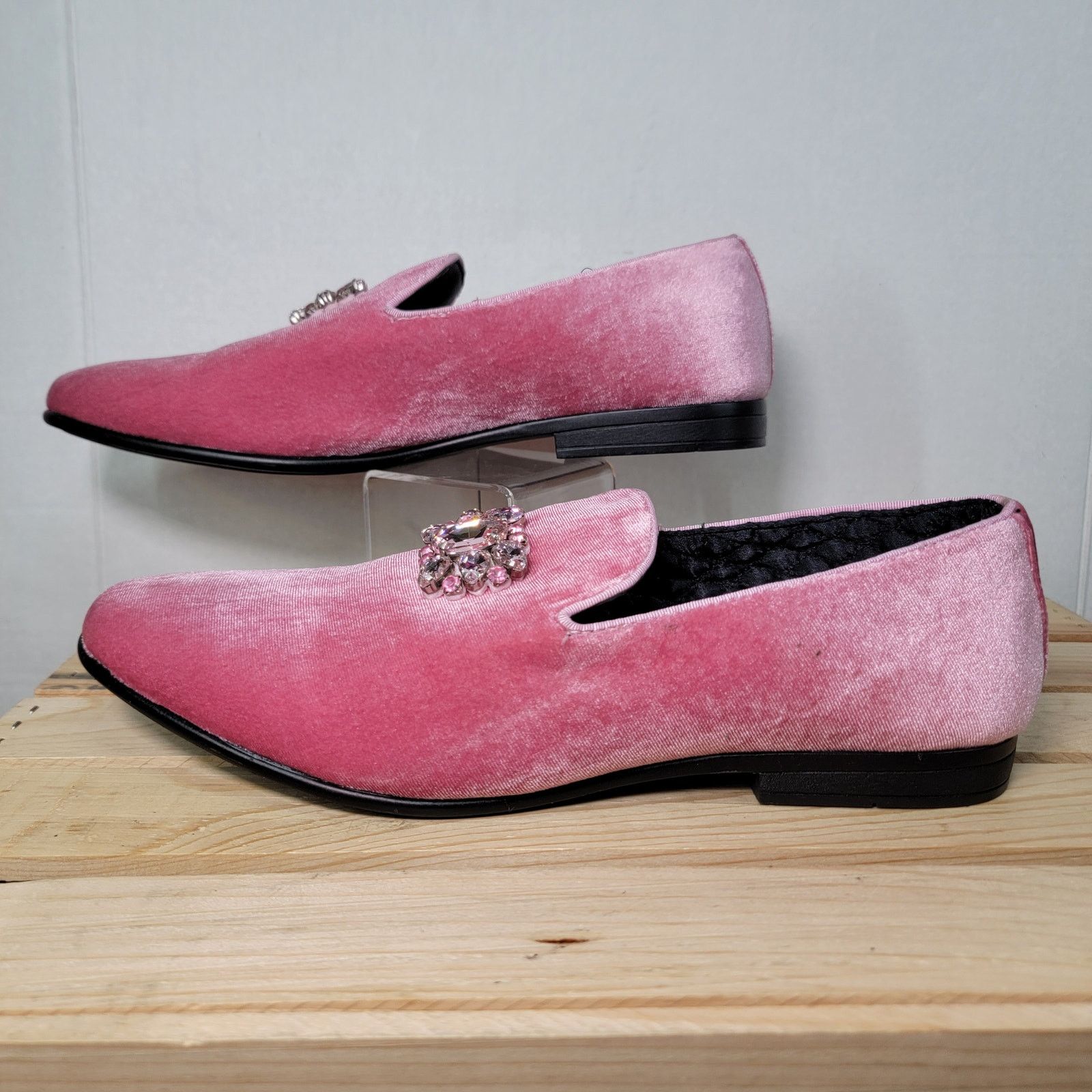 Other Amali Men's Pink Velvet Shoes w/ Large Jewels - Size 11 Size US 11 / EU 44 - 3 Thumbnail