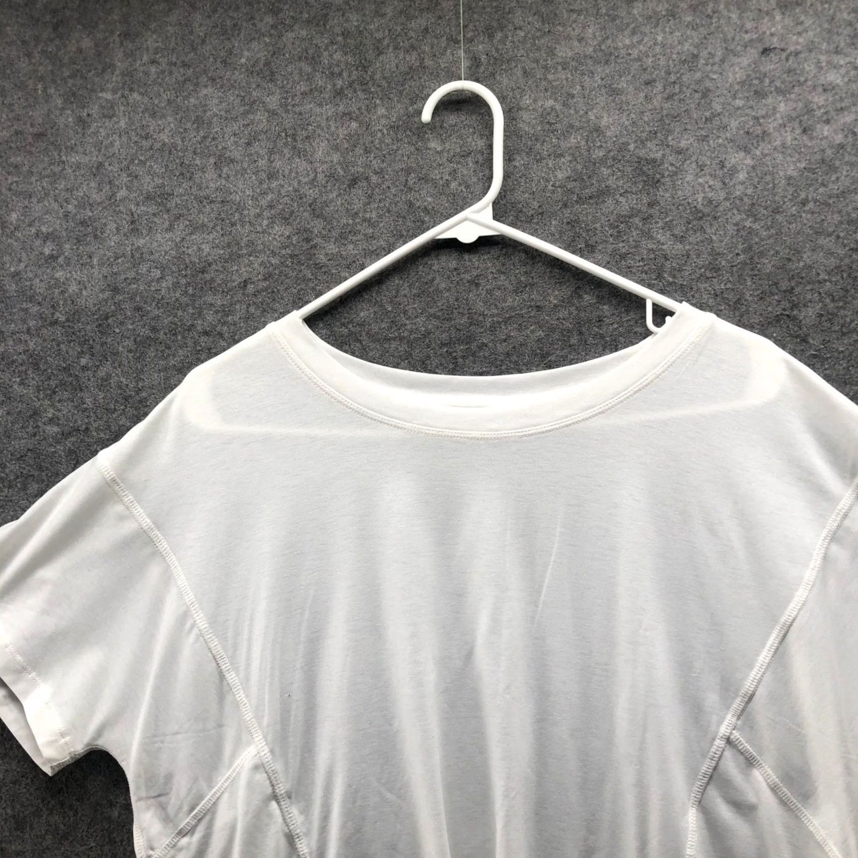 Lou & Grey Lou & Grey Shirt Womens S White Oversized Short Sleeve Crewneck Active Crew Size S / US 4 / IT 40 - 3 Thumbnail