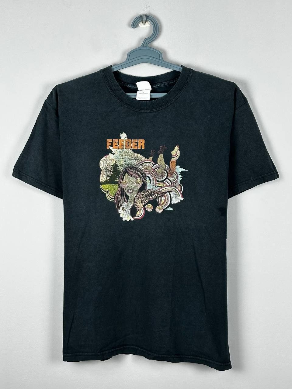 Band Tees Rare vintage Feeder 2005 Pushing The Senses Band T Shirt Size US M / EU 48-50 / 2 - 1 Thumbnail
