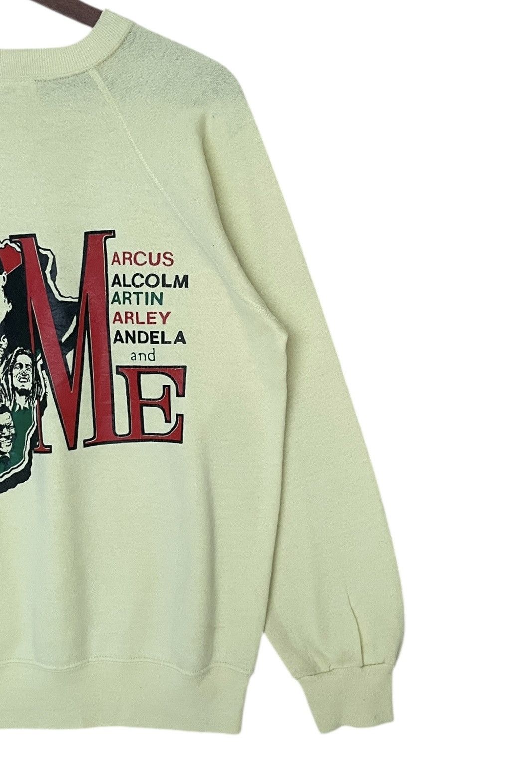 Vintage Vintage Nelson Mandela Sweatshirt 1990s Size US L / EU 52-54 / 3 - 6 Thumbnail