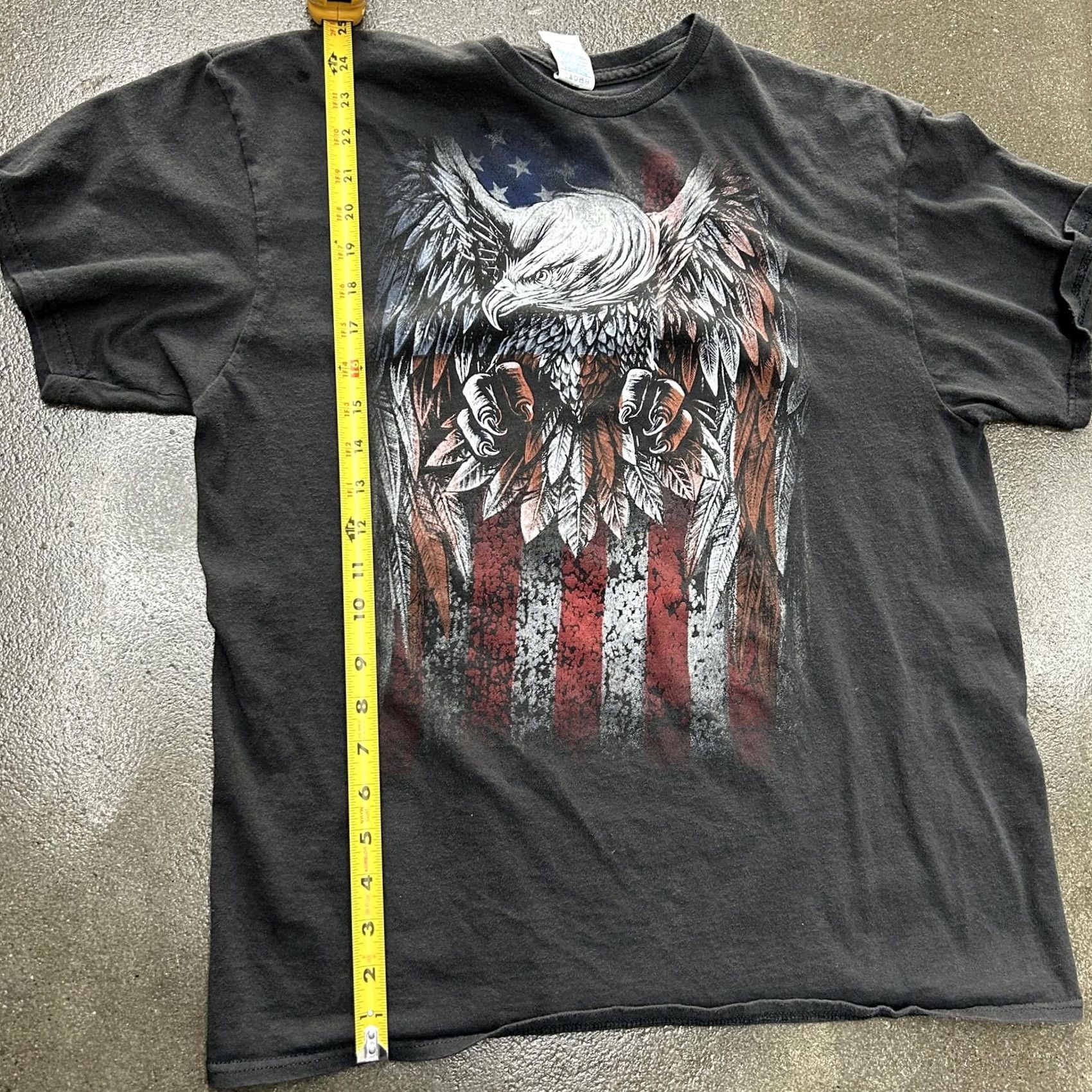 Vintage Mens Large Black Patriotic Eagle American Flag Graphic Tee Shirt Delta Brand Size US L / EU 52-54 / 3 - 5 Thumbnail