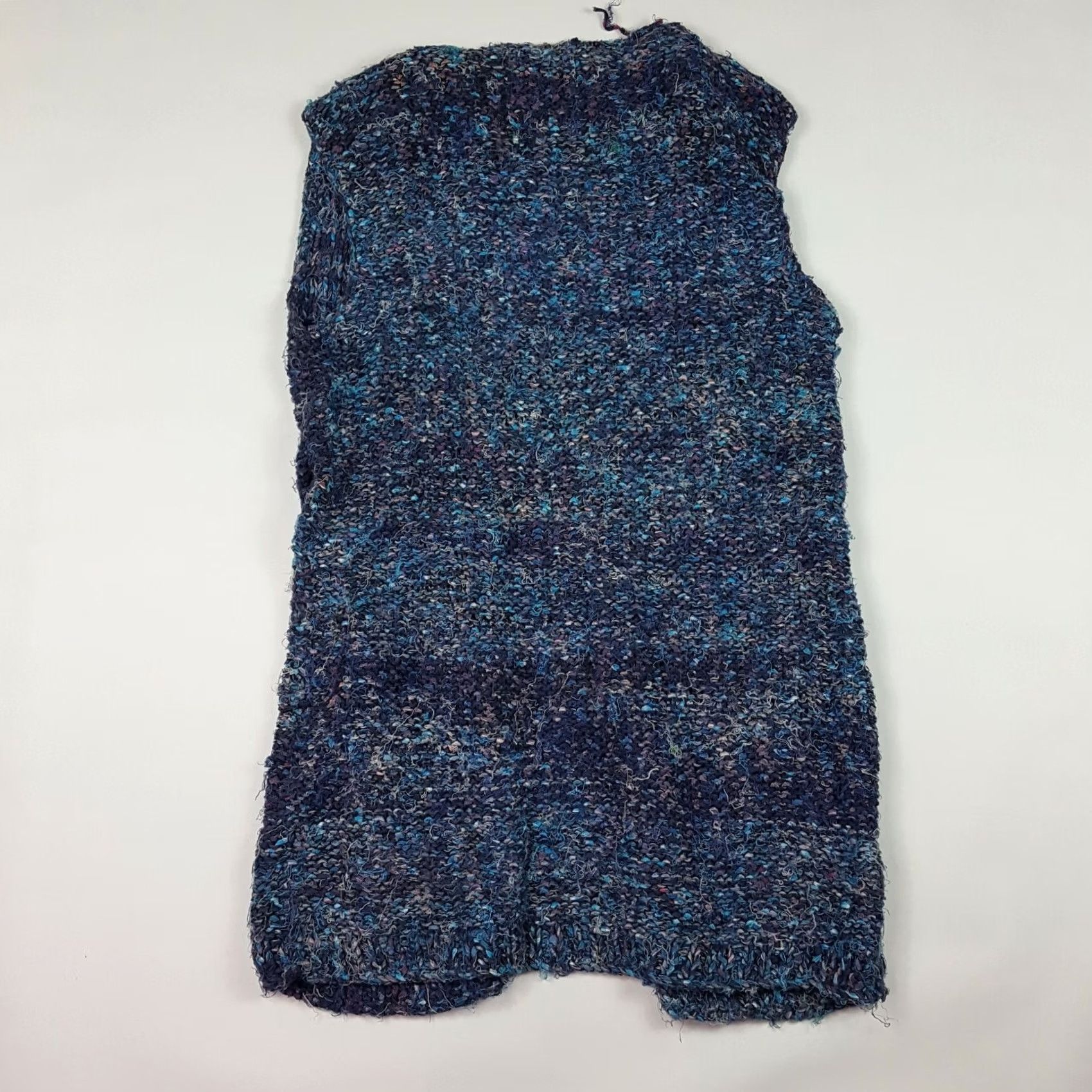 Vintage VINTAGE Blue Knit Vest Women M Sleeveless Retro Winter Express Tricot Sweater Outdoor Shirt Size M / US 6-8 / IT 42-44 - 4 Thumbnail