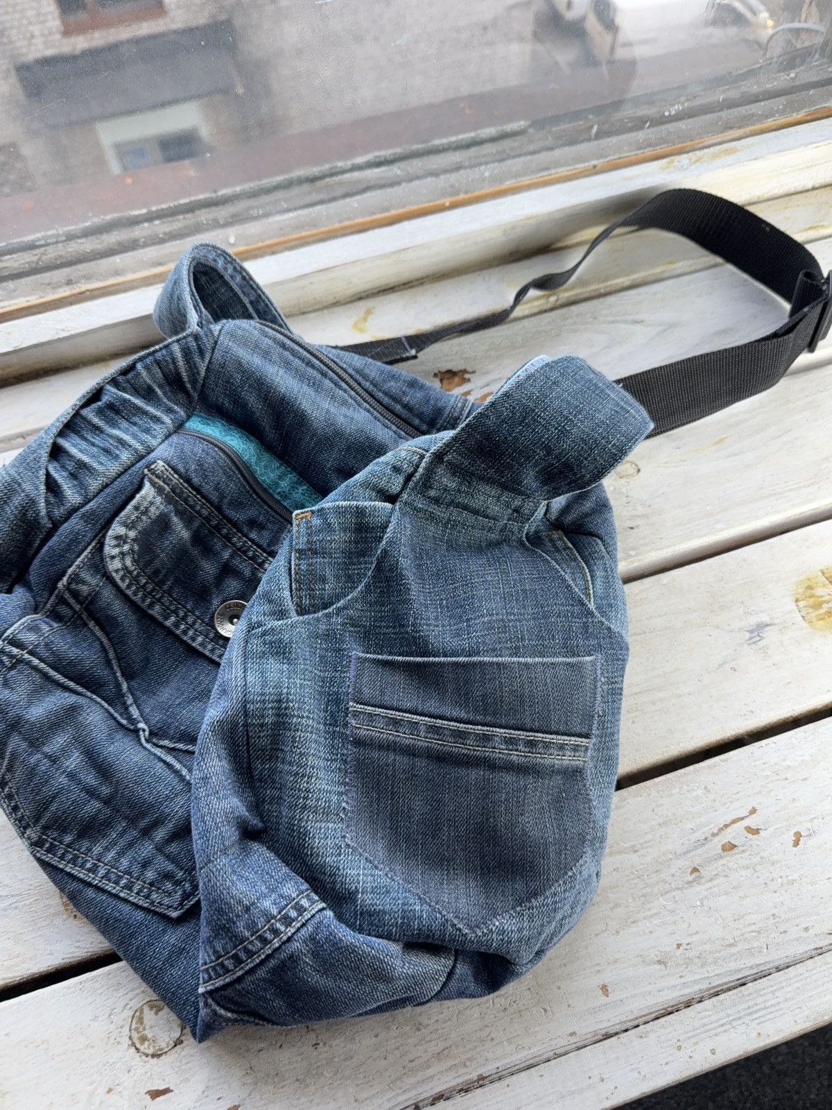 Japanese Brand Denim Avant Garde Shoulder Bag Y2K Vintage Jeans Patchwork Size ONE SIZE - 5 Thumbnail