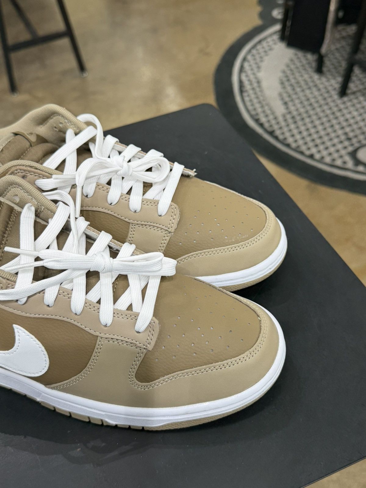 Nike Nike Dunk Low Judge Grey Size 10.5 (2022) Size US 10.5 / EU 43-44 - 8 Thumbnail