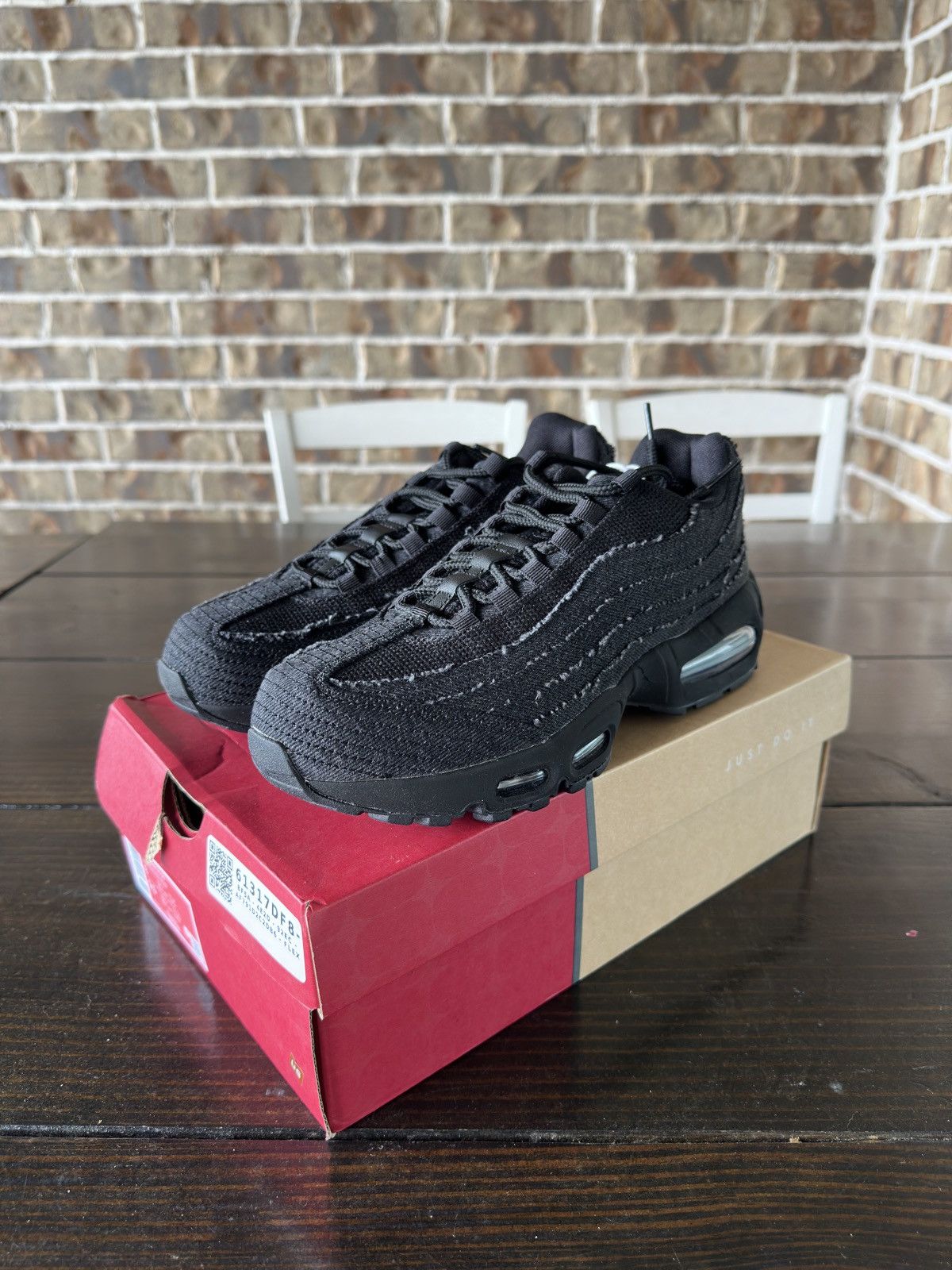 Levi's × Nike Levi’s x Nike Air Max 95 Denim Black Size US 8 / EU 41 - 1 Thumbnail