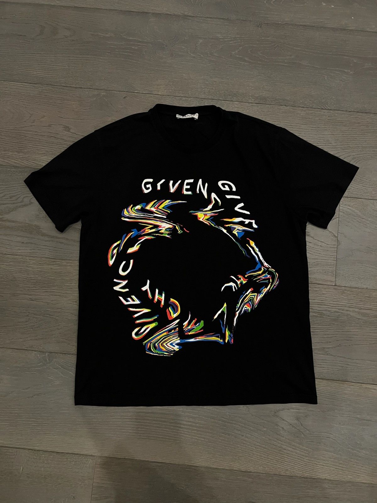 Givenchy Givenchy Glitch T Shirt Size US M / EU 48-50 / 2 - 2 Thumbnail