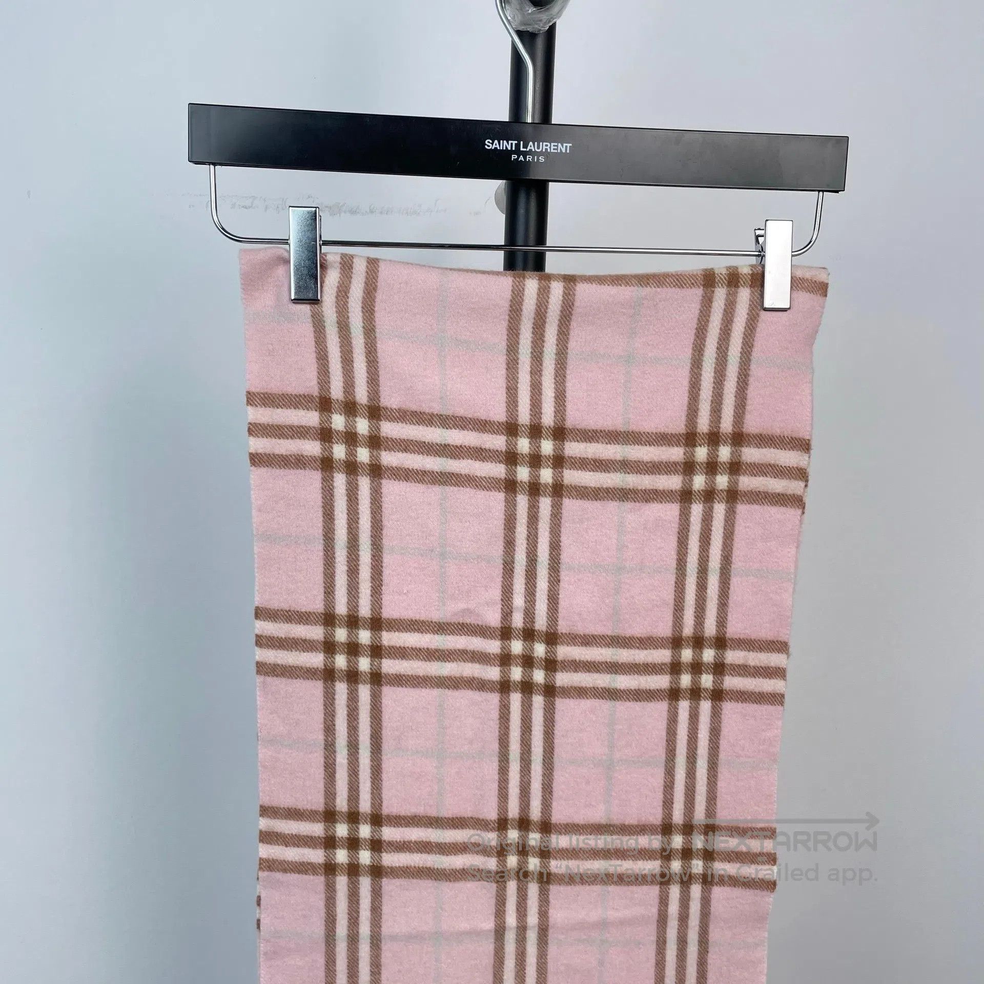Burberry Burberry Scarf Soft Cherry Blossom Pink| Size ONE SIZE - 8 Thumbnail