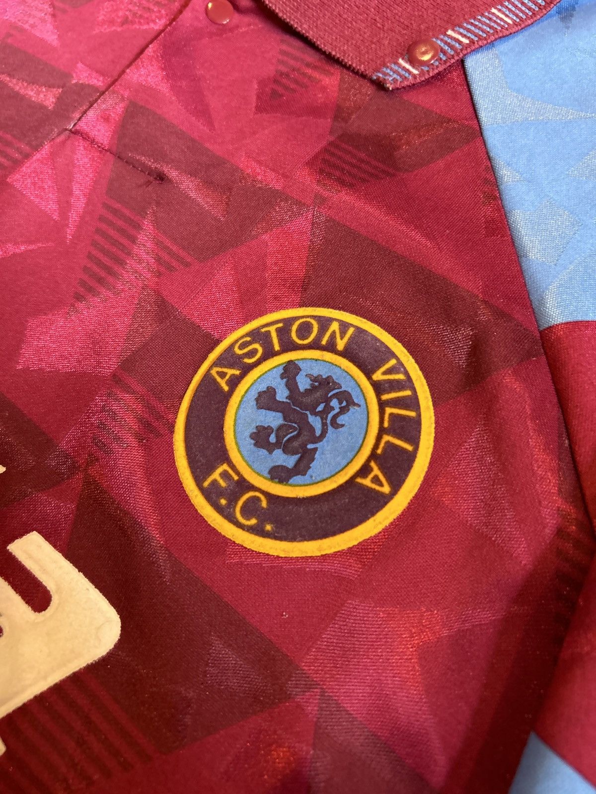 Umbro 91/92 Aston Villa FC Home Shirt Size US XL / EU 56 / 4 - 5 Thumbnail
