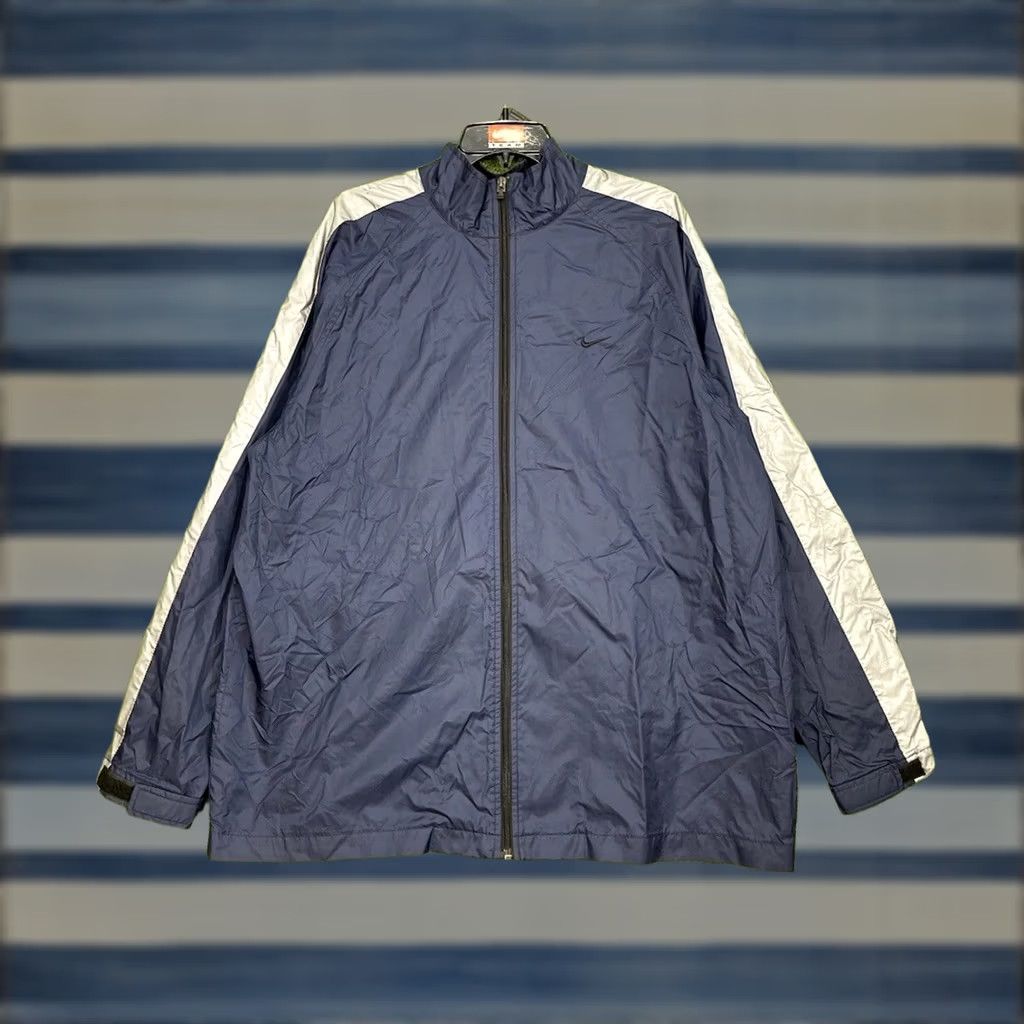 Nike VINTAGE Nike Windbreaker Jacket Mens L Full Zip Track Jacket Heavyweight Blue Nylon Embroidered Logo Swoosh 90s Nike Air Tracksuit Windbreaker Size 42R - 1 Thumbnail