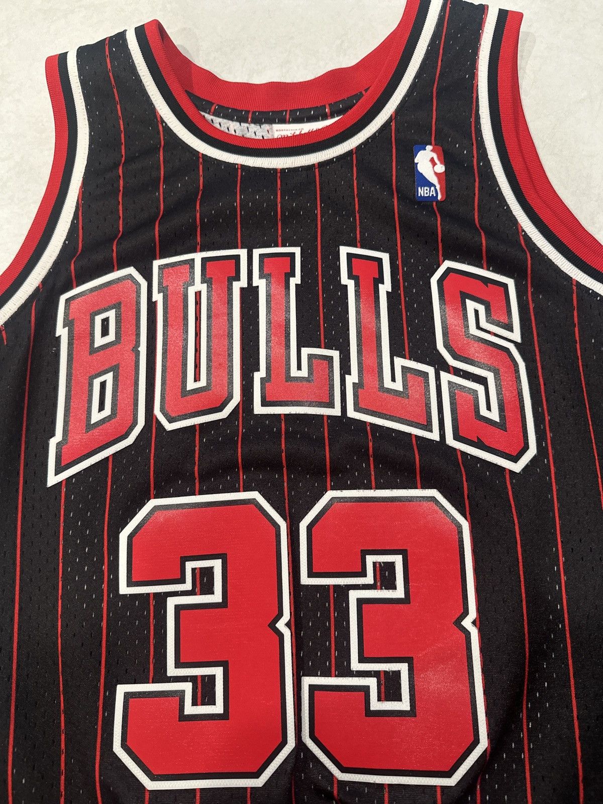 Mitchell & Ness × NBA Bulls Scottie Pippen Swingman 1995-96 Size US M / EU 48-50 / 2 - 1 Thumbnail