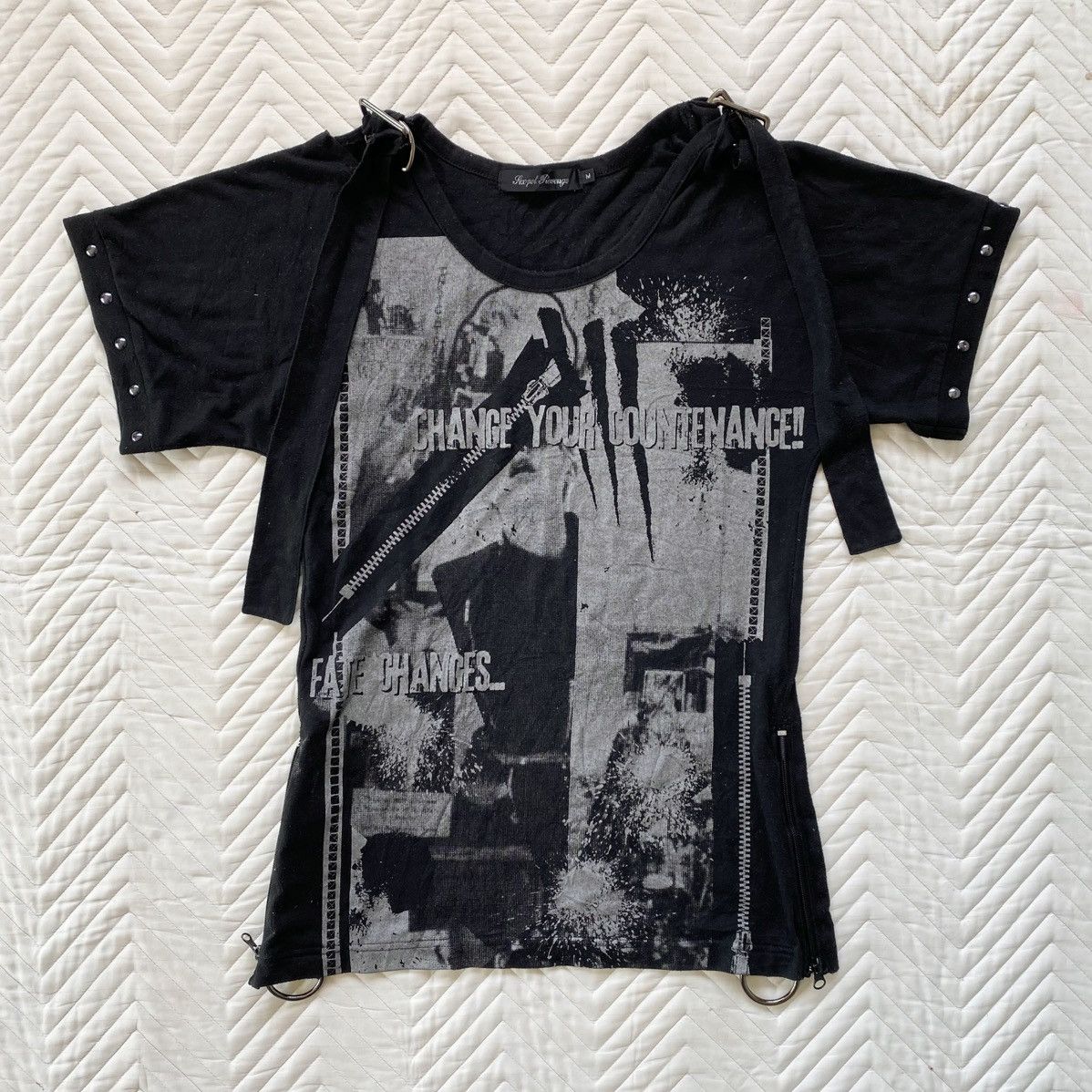 Sex Pot ReVeNGe Sex Pot Revenge SteamPunk Tee (Made in Japan) Size S / US 4 / IT 40 - 1 Thumbnail