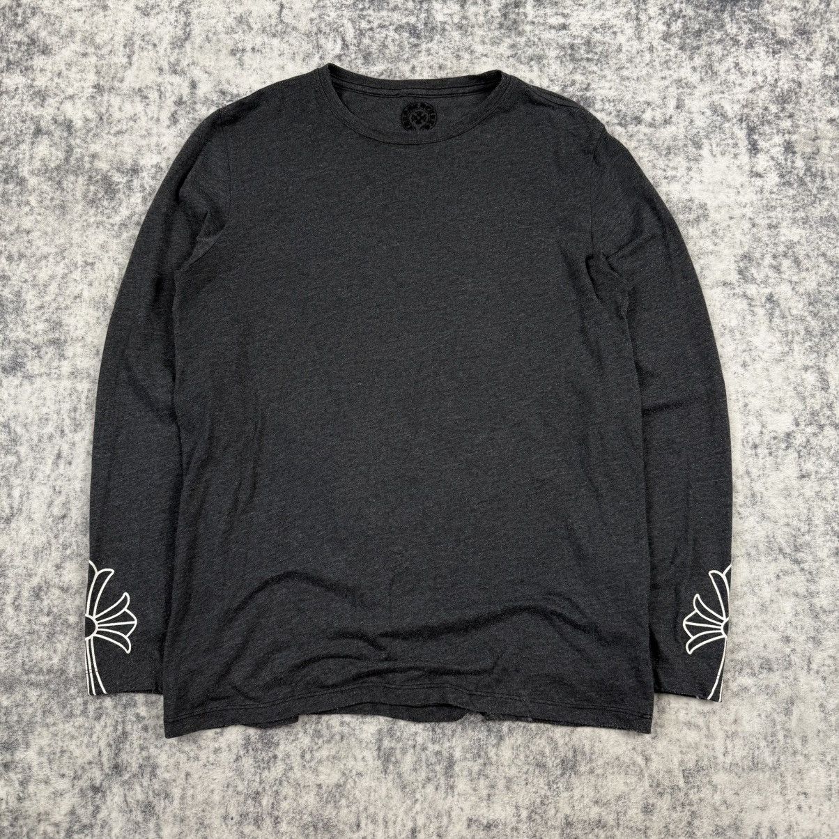 Chrome Hearts Chrome Hearts Vintage Cross ‘Grey’ L/S Size US S / EU 44-46 / 1 - 1 Thumbnail