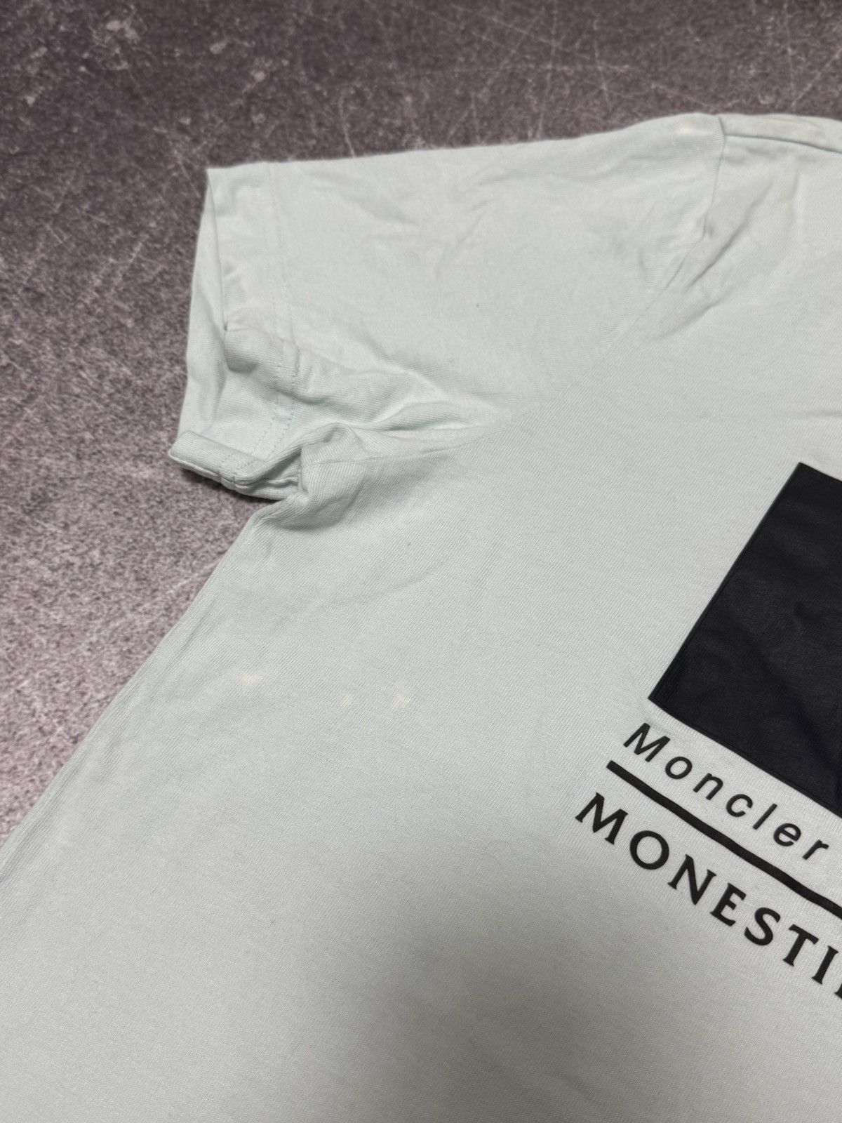 Moncler Moncler T Shirt Size US S / EU 44-46 / 1 - 8 Thumbnail