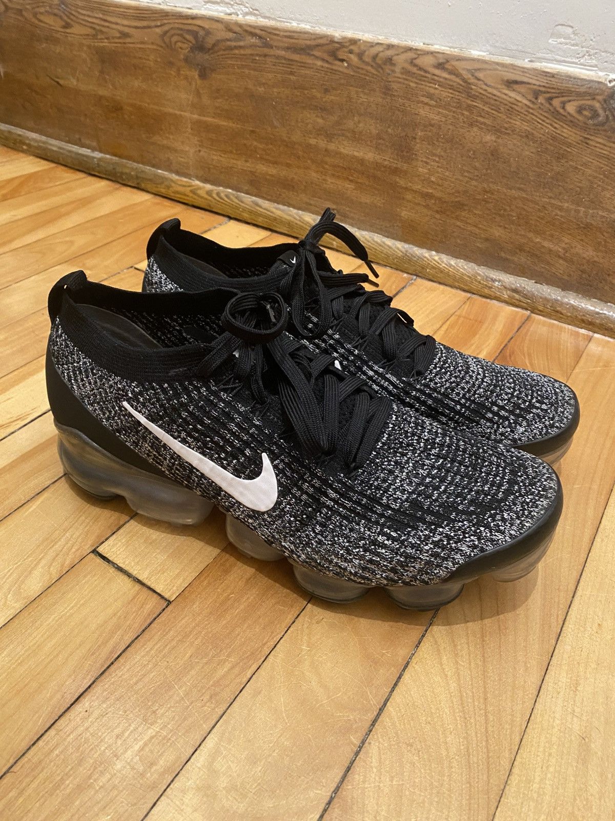 Nike Nike Vapormax/Flyknit Men’s Training Shoe Size US 11 / EU 44 - 2 Thumbnail