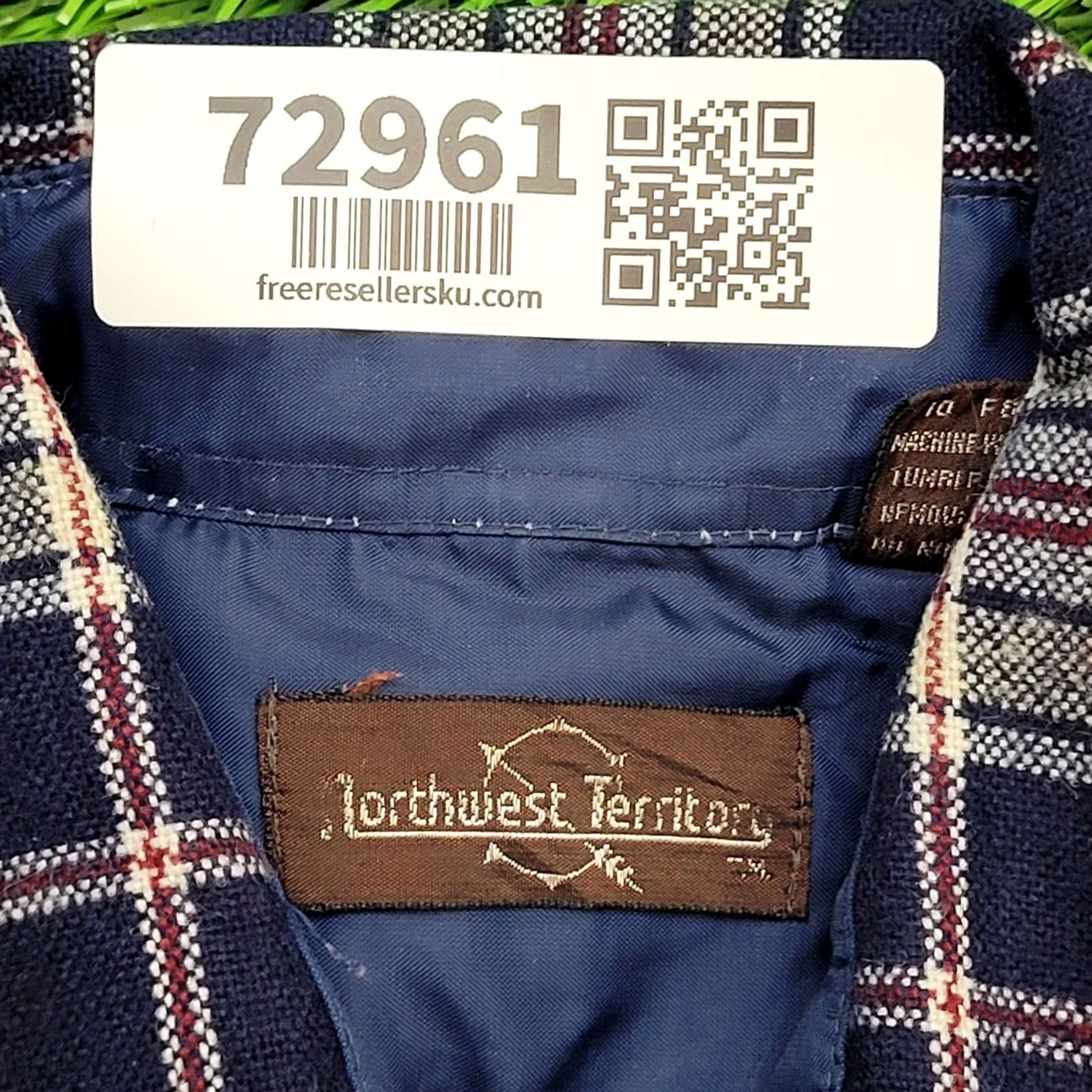 Vintage VINTAGE Northwest Territory Button Shirt Plaid Flannel Long Sleeve Navy Cream Red Accent Pockets 1990s Men S Regular Chest 38 in Boys? Size US S / EU 44-46 / 1 - 7 Thumbnail