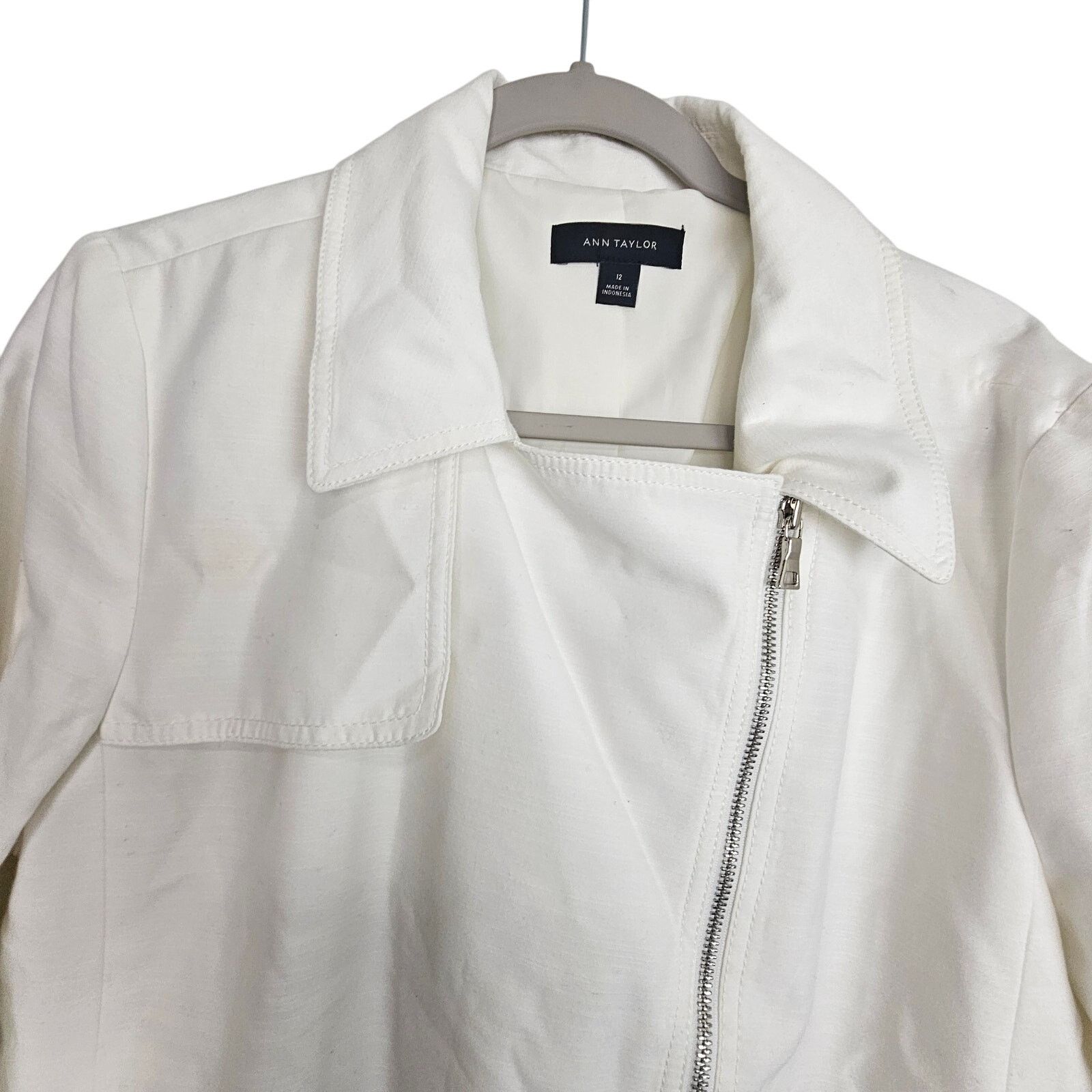 Ann Taylor Ann Taylor Ivory Blazer Jacket Asymetric Zip Biker Jacket 12 Size XL / US 12-14 / IT 48-50 - 2 Thumbnail