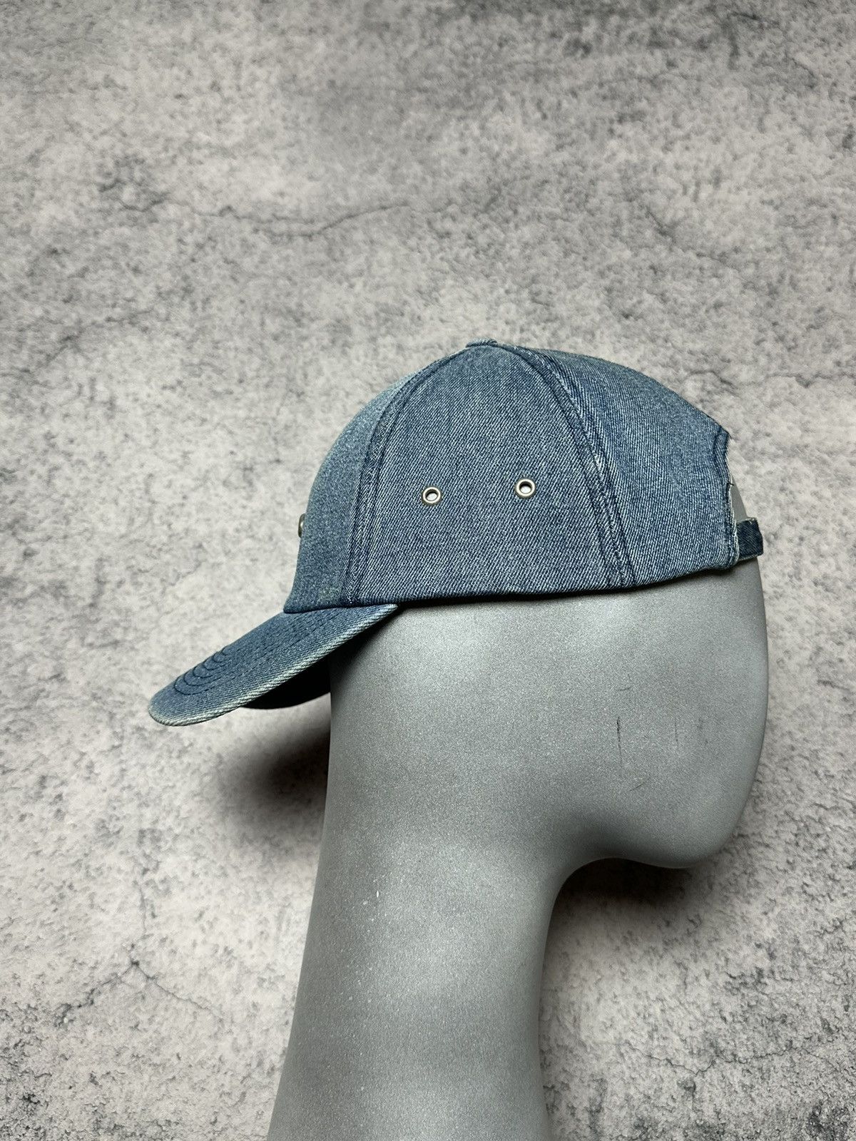 Oakley Vintage Oakley Metal Logo Denim Cap Size ONE SIZE - 4 Thumbnail