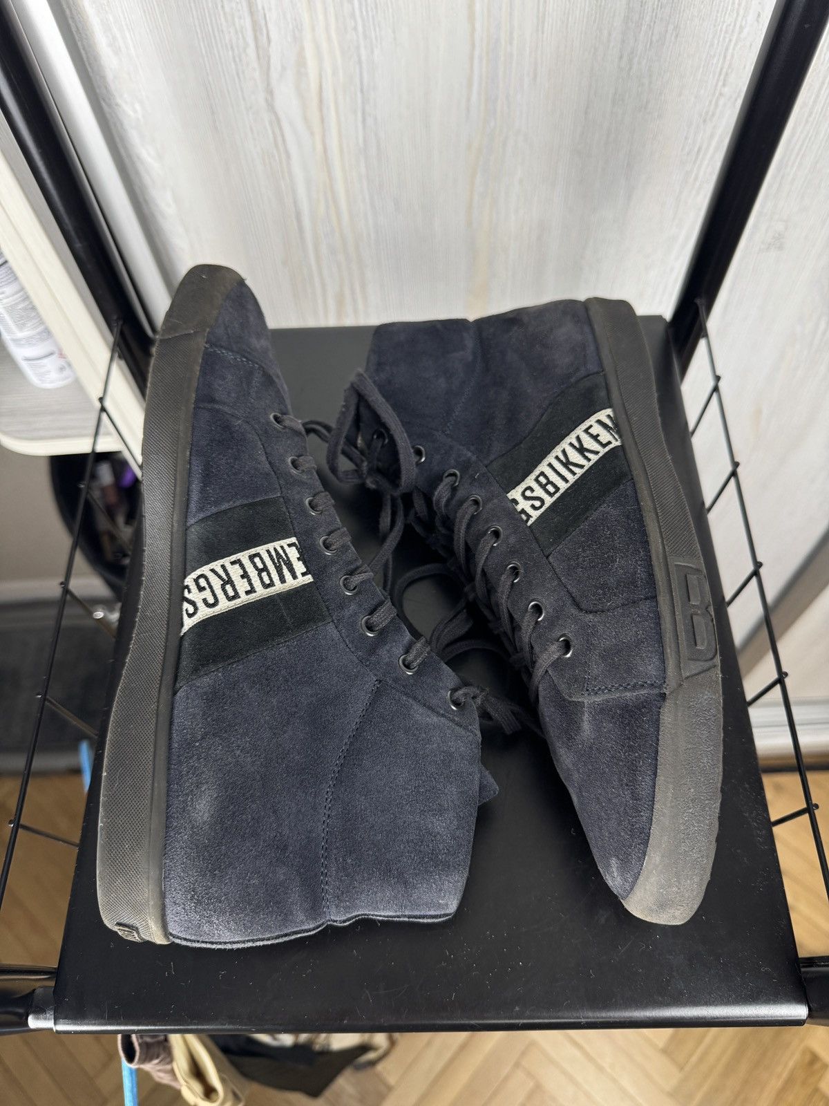 Dirk Bikkembergs Bikkembergs Campus navy blue suede hi-top sneakers size 42 Size US 9 / EU 42 - 9 Thumbnail