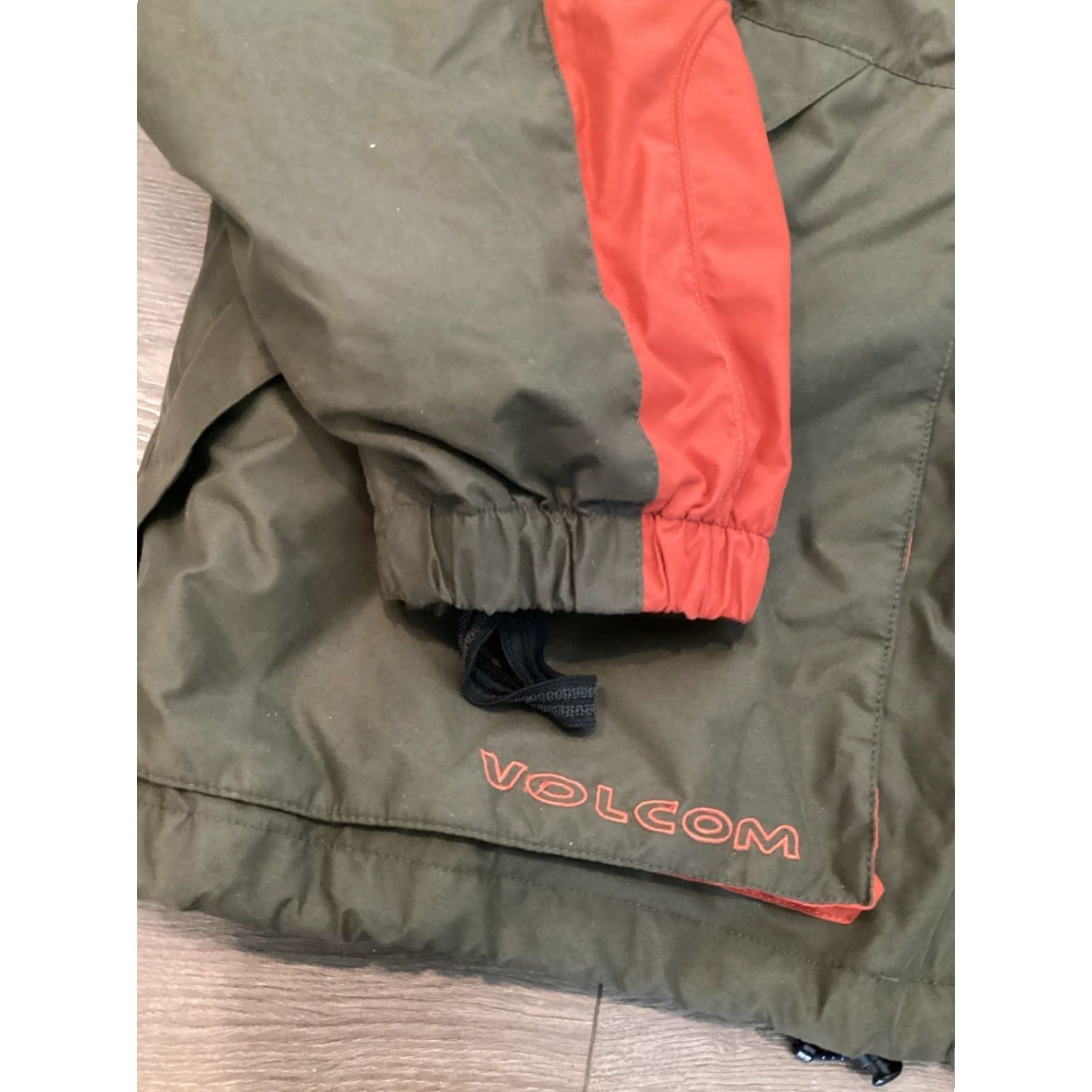 Volcom VINTAGE Volcom Stormtruper Snowboard Jacket Men’s XL Parka Orange and Olive Green Mens XL Jackets Size US XL / EU 56 / 4 - 2 Thumbnail
