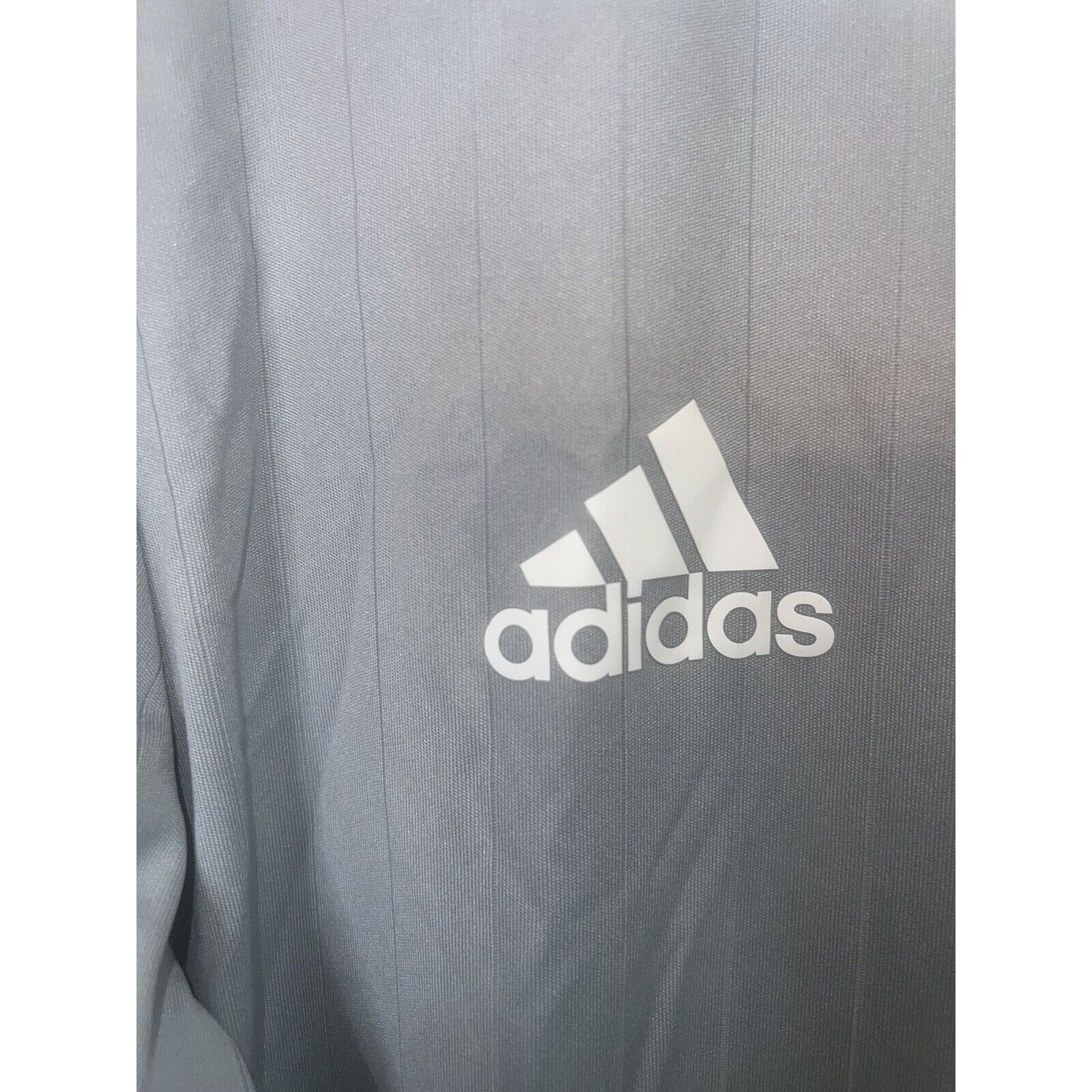 Adidas Adidas Soccer Jersey Gray Stripped Forty Two 42 Mens Medium Size US M / EU 48-50 / 2 - 2 Thumbnail