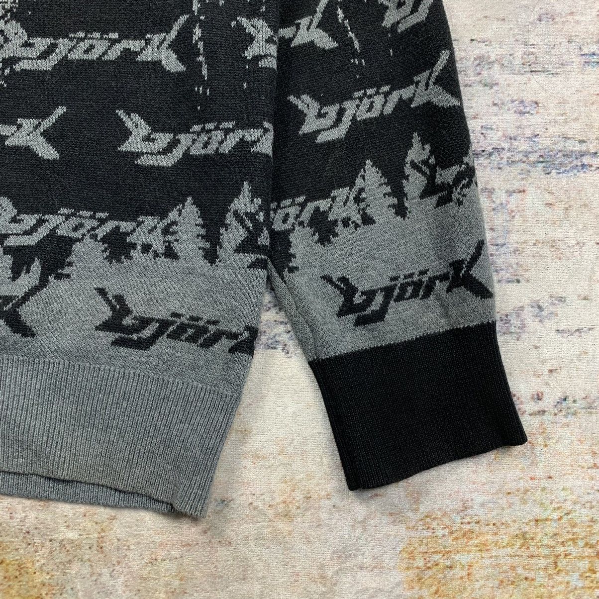 Band Tees Custom made bjork knit sweater Size US XL / EU 56 / 4 - 7 Thumbnail